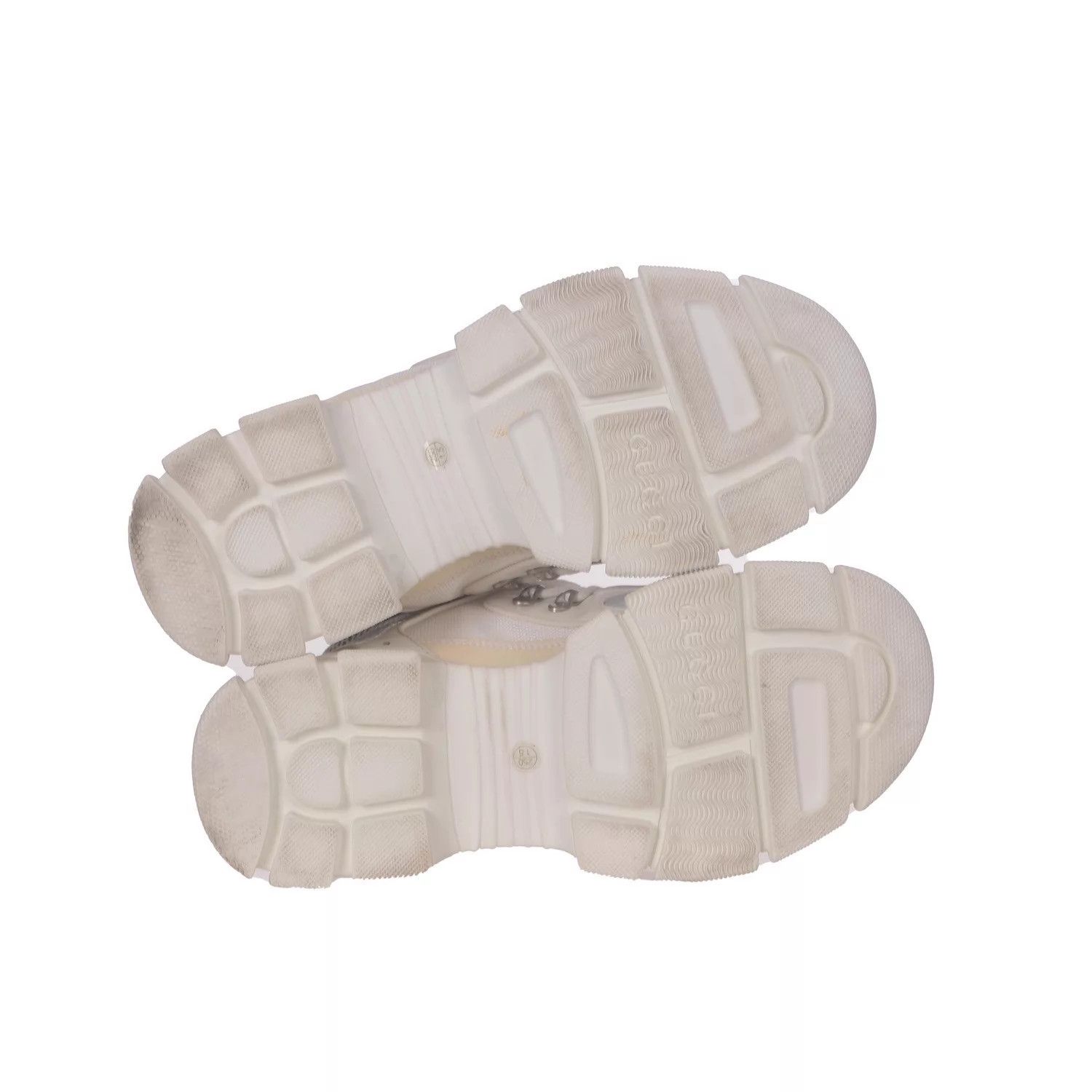 Gucci Gucci Casual Dad Shoe 40 Size US 9.5 / IT 39.5 - 2 Thumbnail