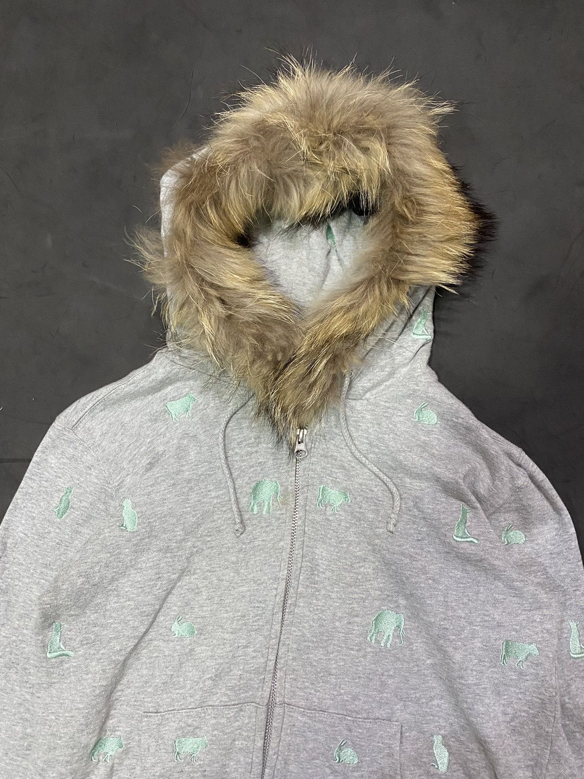 Beams Plus 💸BINDINGOFFER💸Beams Japan Embordierd Animal Furhoodie Size US S / EU 44-46 / 1 - 2 Thumbnail