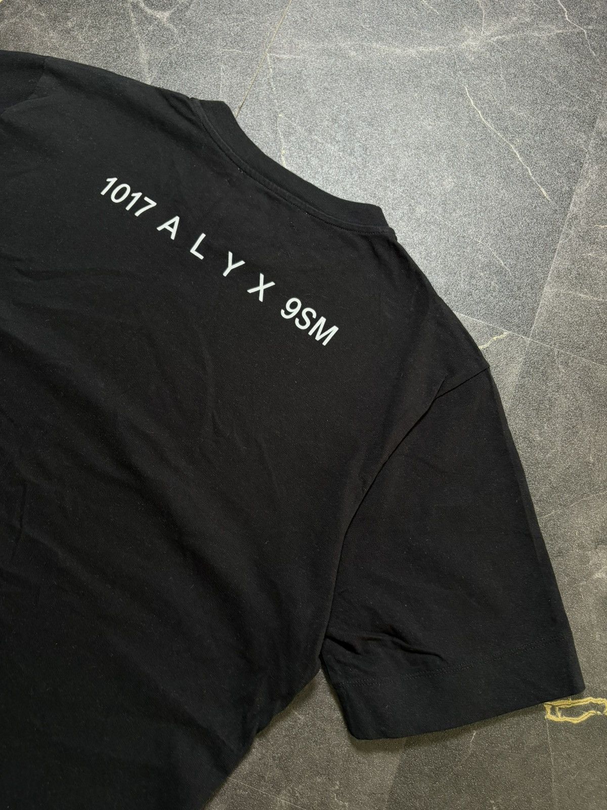 1017 ALYX 9SM 1017 Alyx 9SM black tee Japan Style Archive Vintage Retro Size US XL / EU 56 / 4 - 2 Thumbnail