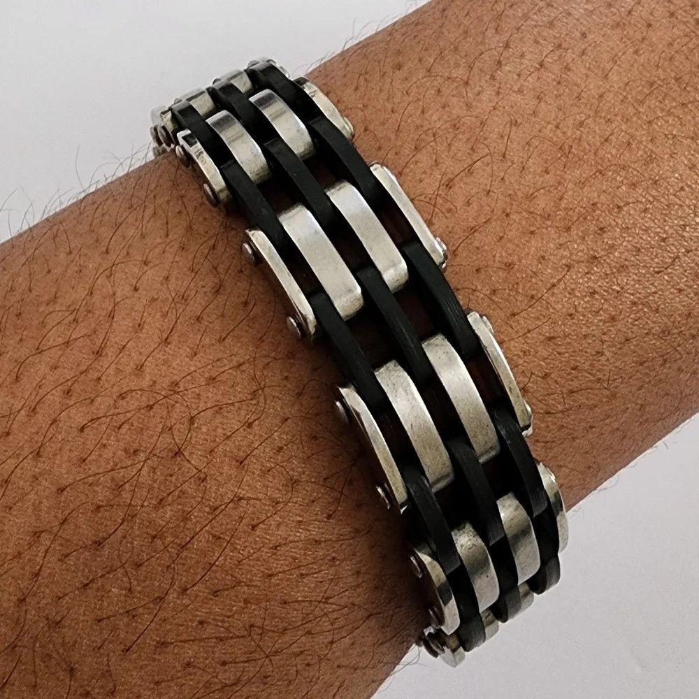 Other Men's Born To Ride Motorcycle Hard Metal Two Tone Fashion B Size ONE SIZE - 1 Thumbnail