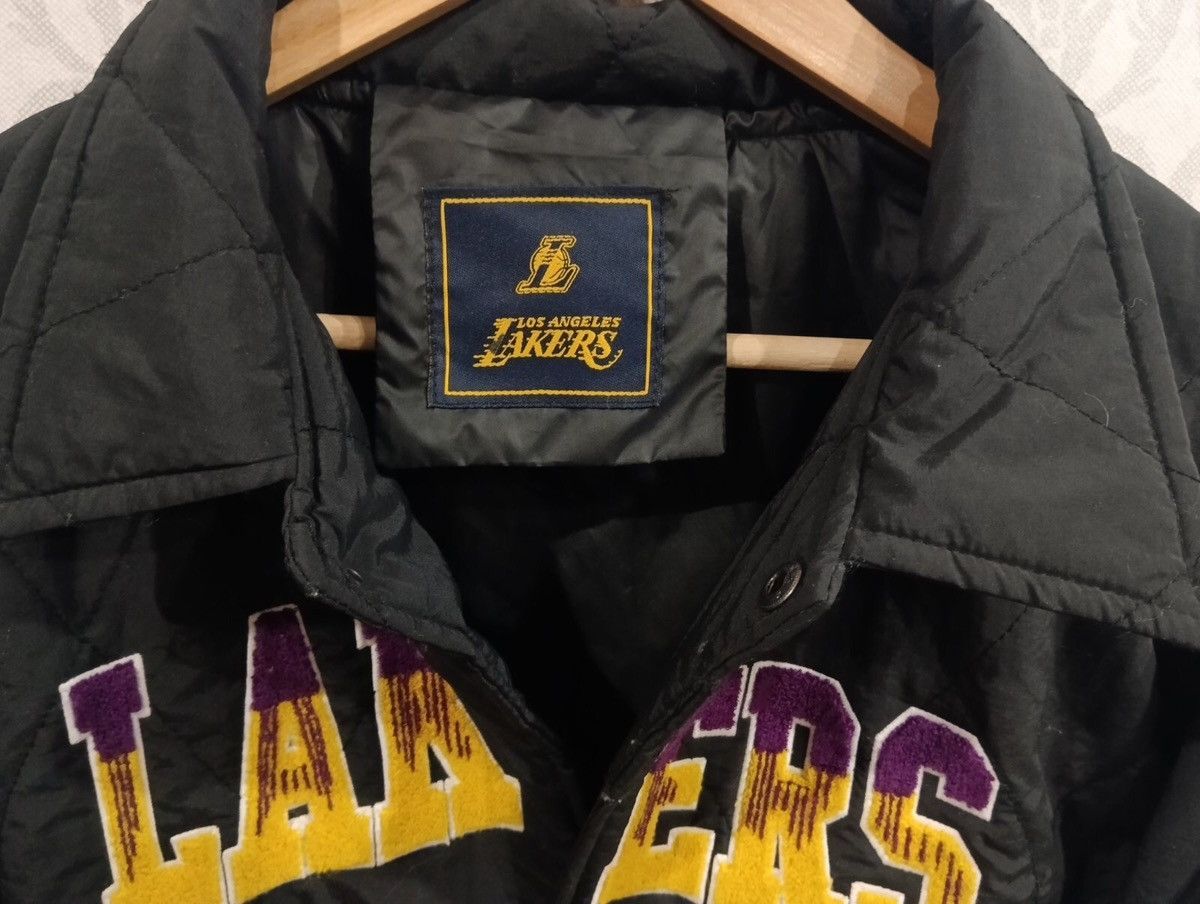 NBA Los Angeles Lakers Authentic Bomber men's XL Size US XL / EU 56 / 4 - 4 Thumbnail