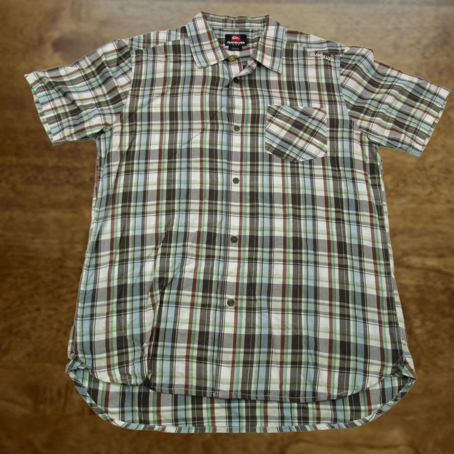 Quiksilver Quiksilver Shirt Mens Medium Plaid Short Sleeve Button Front Pockets Size US M / EU 48-50 / 2 - 1 Thumbnail