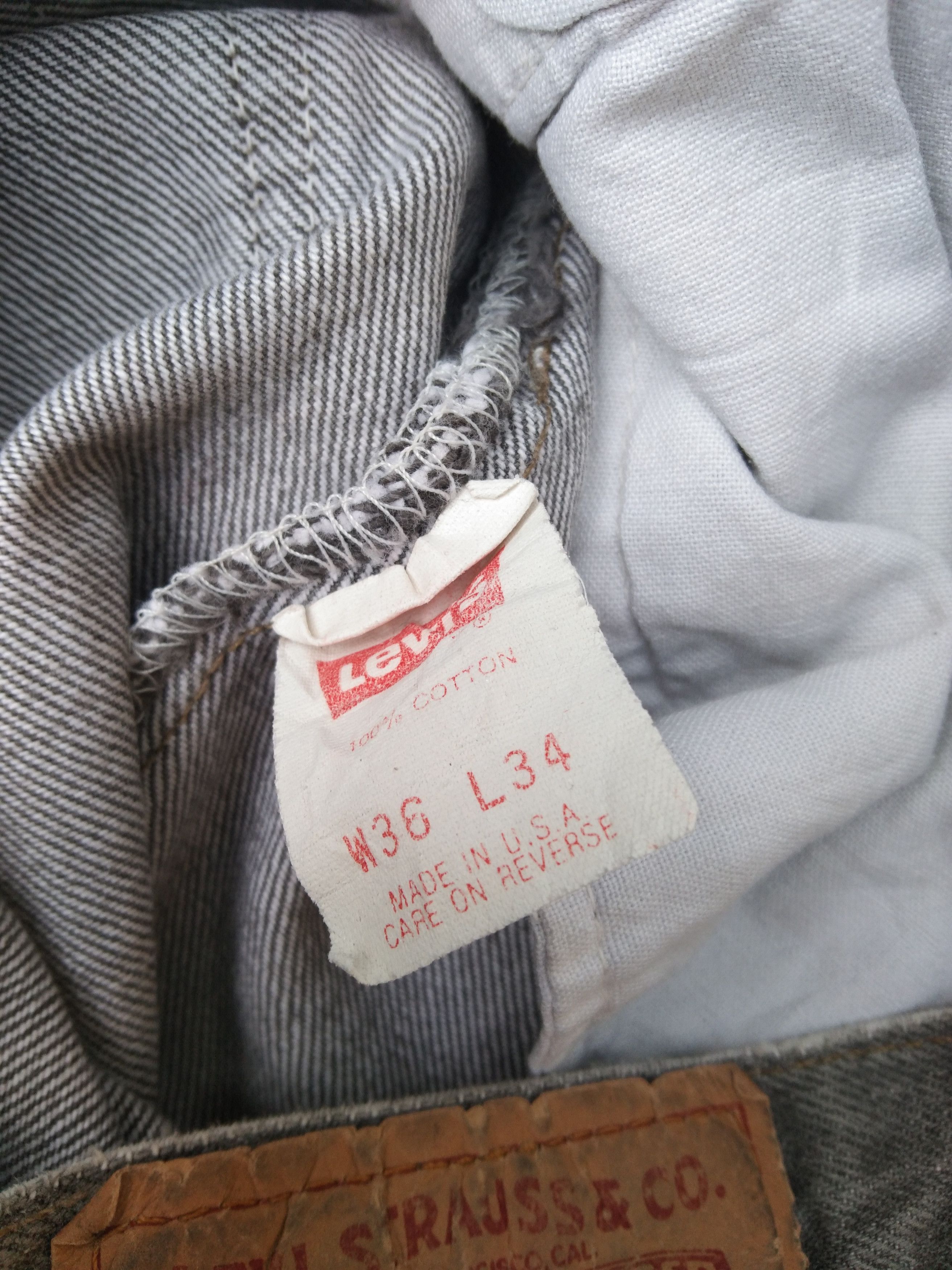 Levi's 90s Vintage Levis 501 Made In USA Straight Leg Jeans 34x33 Size US 34 / EU 50 - 8 Thumbnail