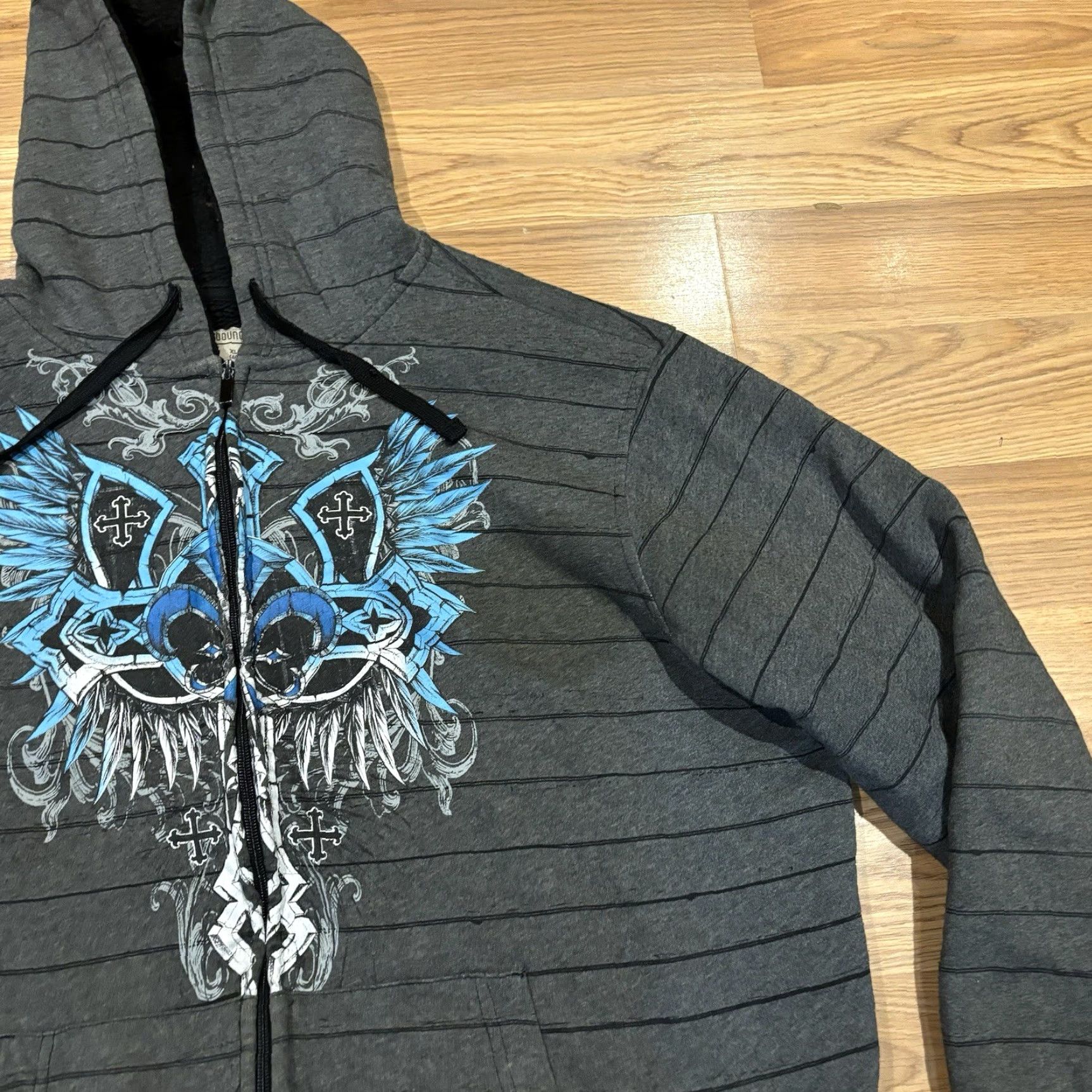 Vintage VINTAGE No Boundaries AOP Cross Hoodie Y2K Sherpa Mall Goth Grunge Affliction Size XL Gray Mens Regular Full Zip Hooded Logo Print""" Size US XL / EU 56 / 4 - 5 Thumbnail