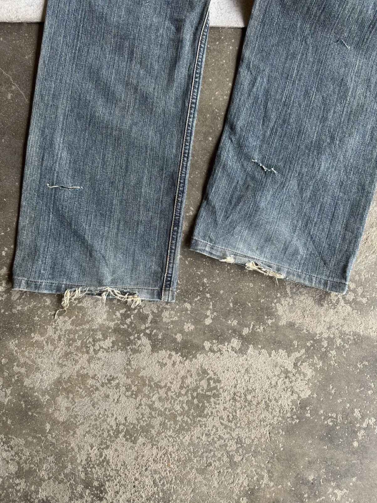 Lee OFFER ACCEPT🩸Vintage LEE Ripped Jean Distressed Denim Pants Size US 31 - 16 Thumbnail