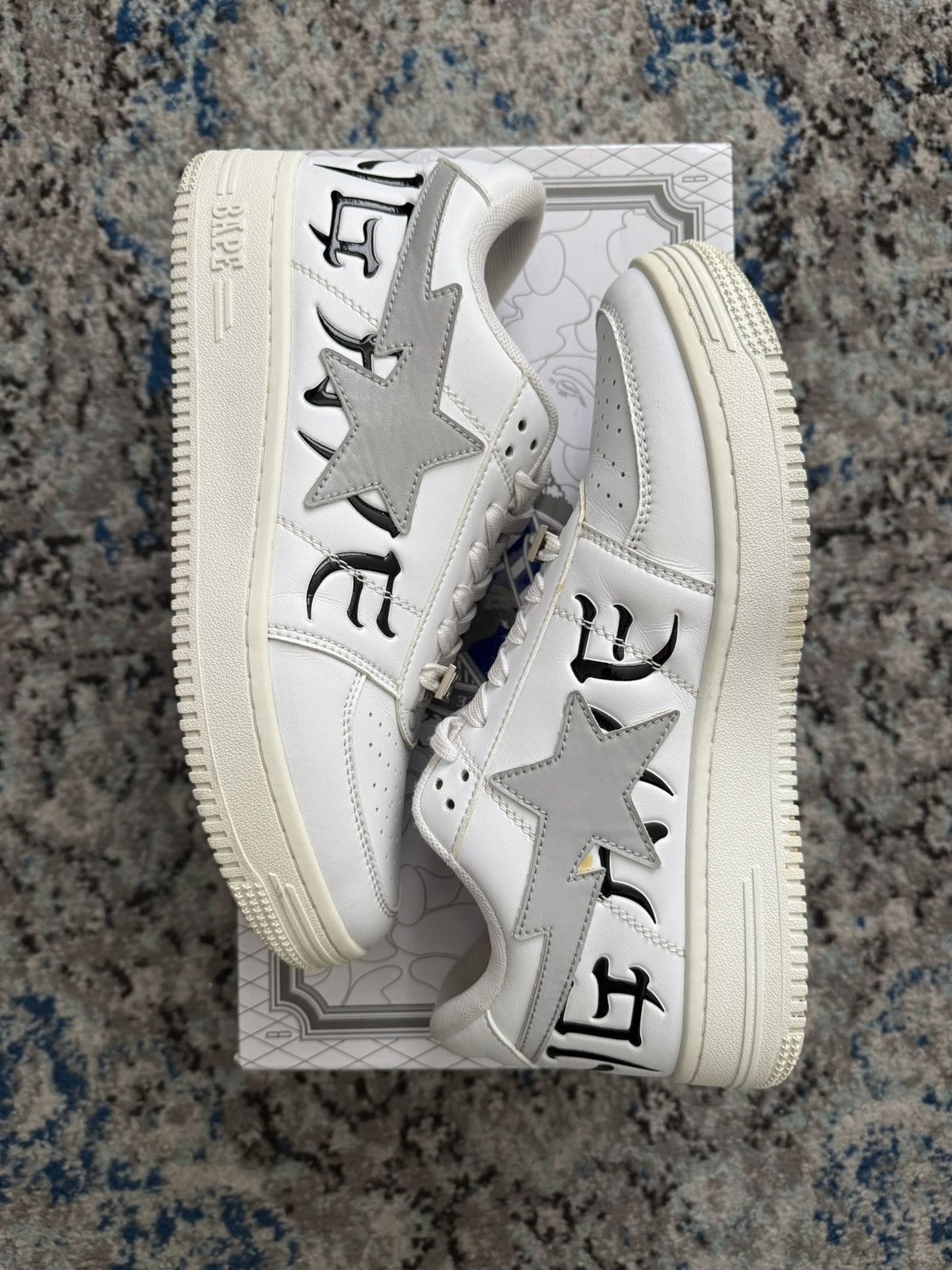 Bape bape sta low white reflective Size US 9 / EU 42 - 2 Thumbnail