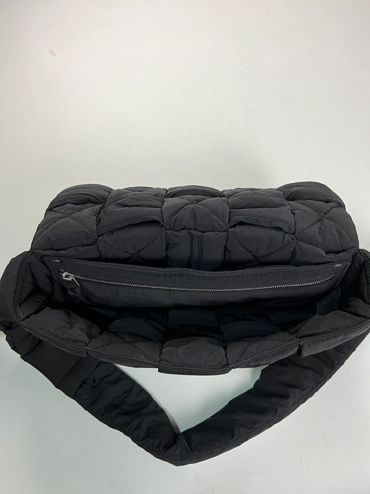 Bottega Veneta BOTTEGA VENETA MAXI PADDED TECH CASSETTE NYLON BAG Size ONE SIZE - 5 Thumbnail