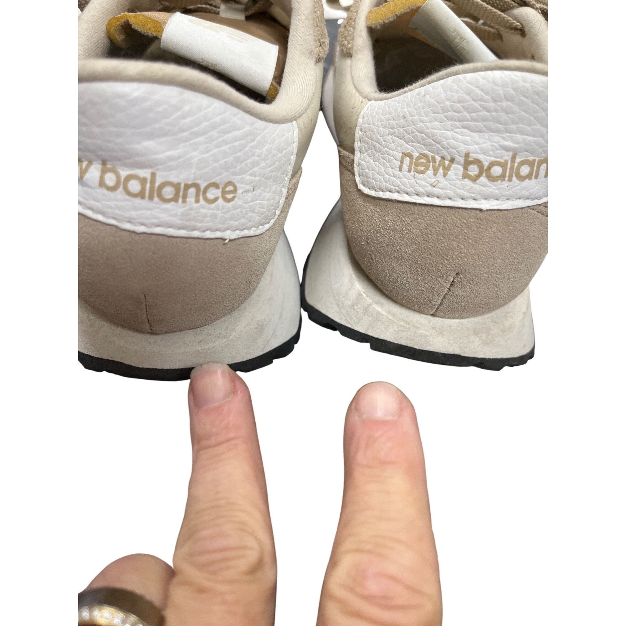 New Balance New Balance 237 wms tan white suede casual athletic sneakers Size US 8.5 / IT 38.5 - 13 Thumbnail