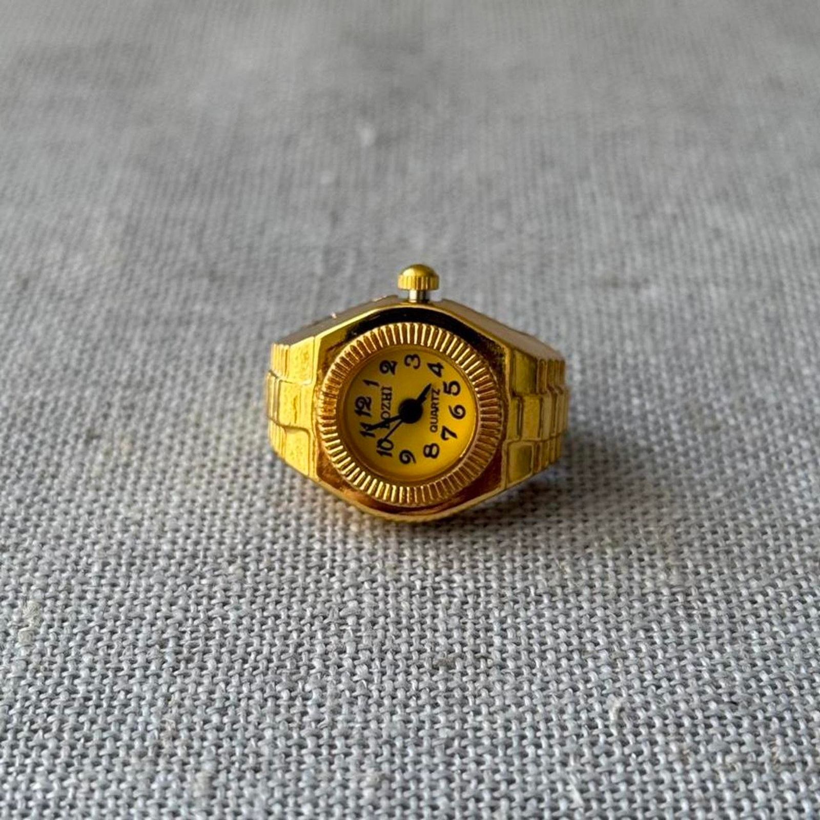 Other Unique vintage style gold ring Size ONE SIZE - 1 Thumbnail