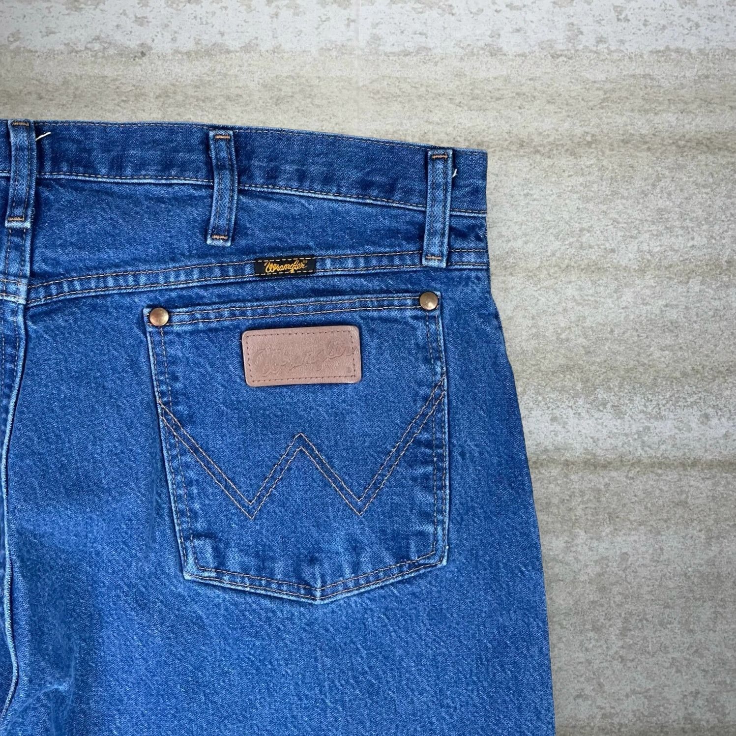 Wrangler Vintage Y2K Wrangler Jeans 38x30 Relaxed Medium Wash Denim Size US 38 / EU 54 - 3 Thumbnail