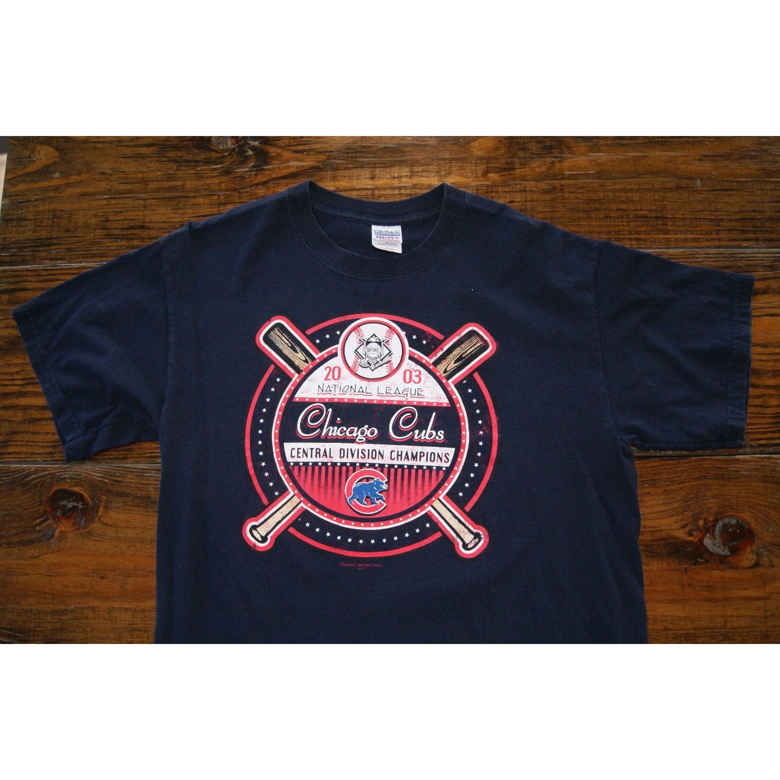 Gildan Chicago Cubs 2003 Central Division Champions L TShirt Size US L / EU 52-54 / 3 - 1 Thumbnail