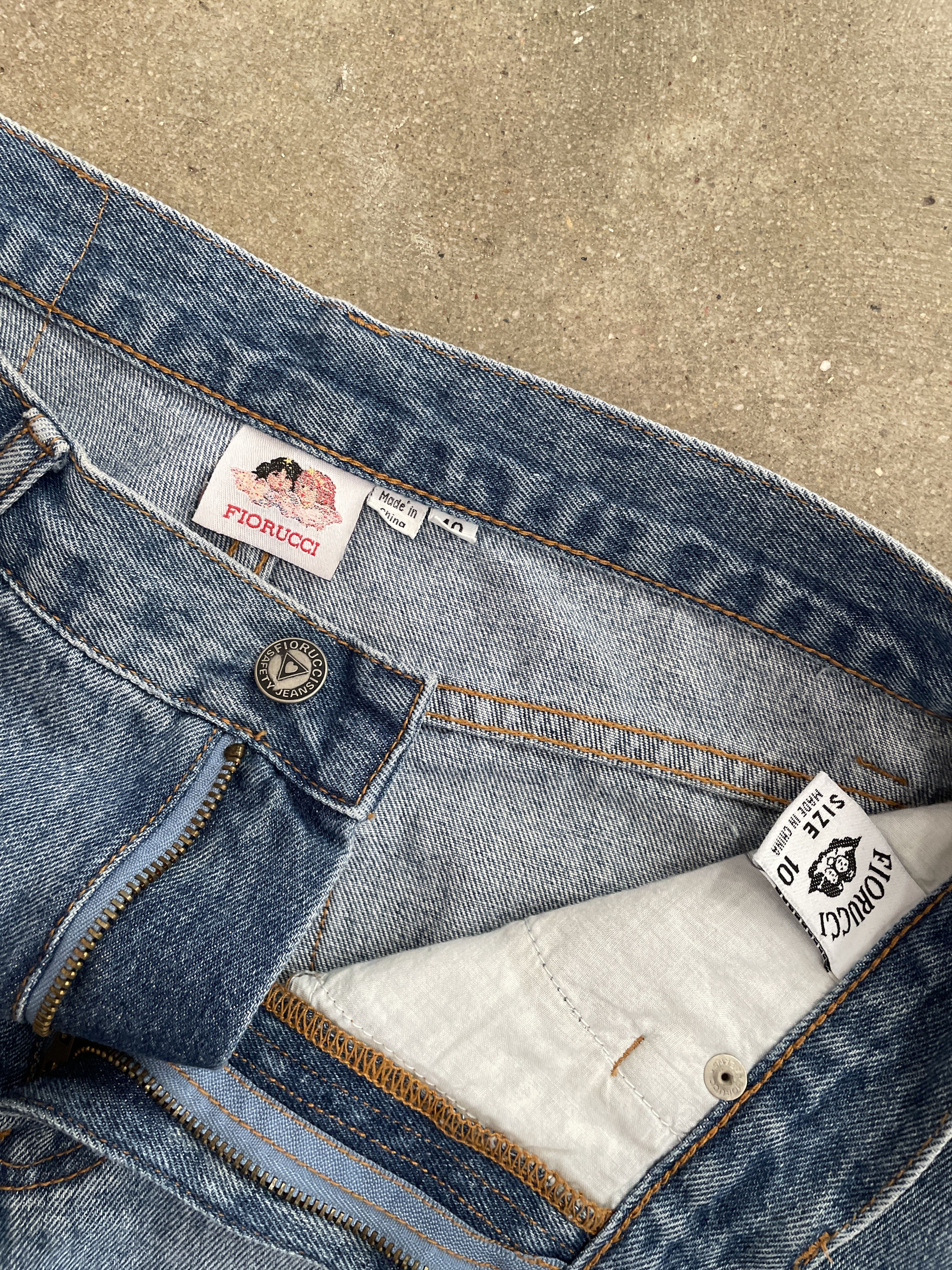 Fiorucci Fiorucci 3/4 Capri Jeans Size 32" / US 10 / IT 46 - 2 Thumbnail