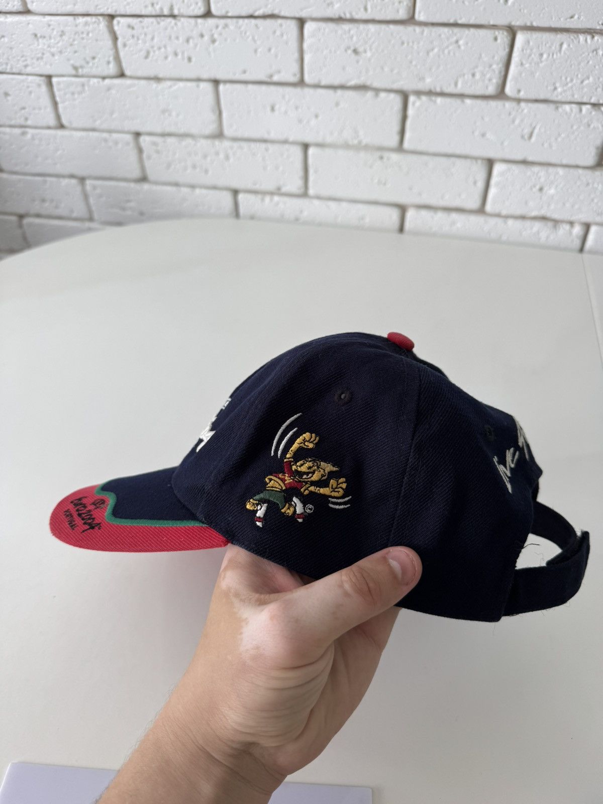 Vintage Euro 2004 vintage cap hat Size ONE SIZE - 4 Thumbnail