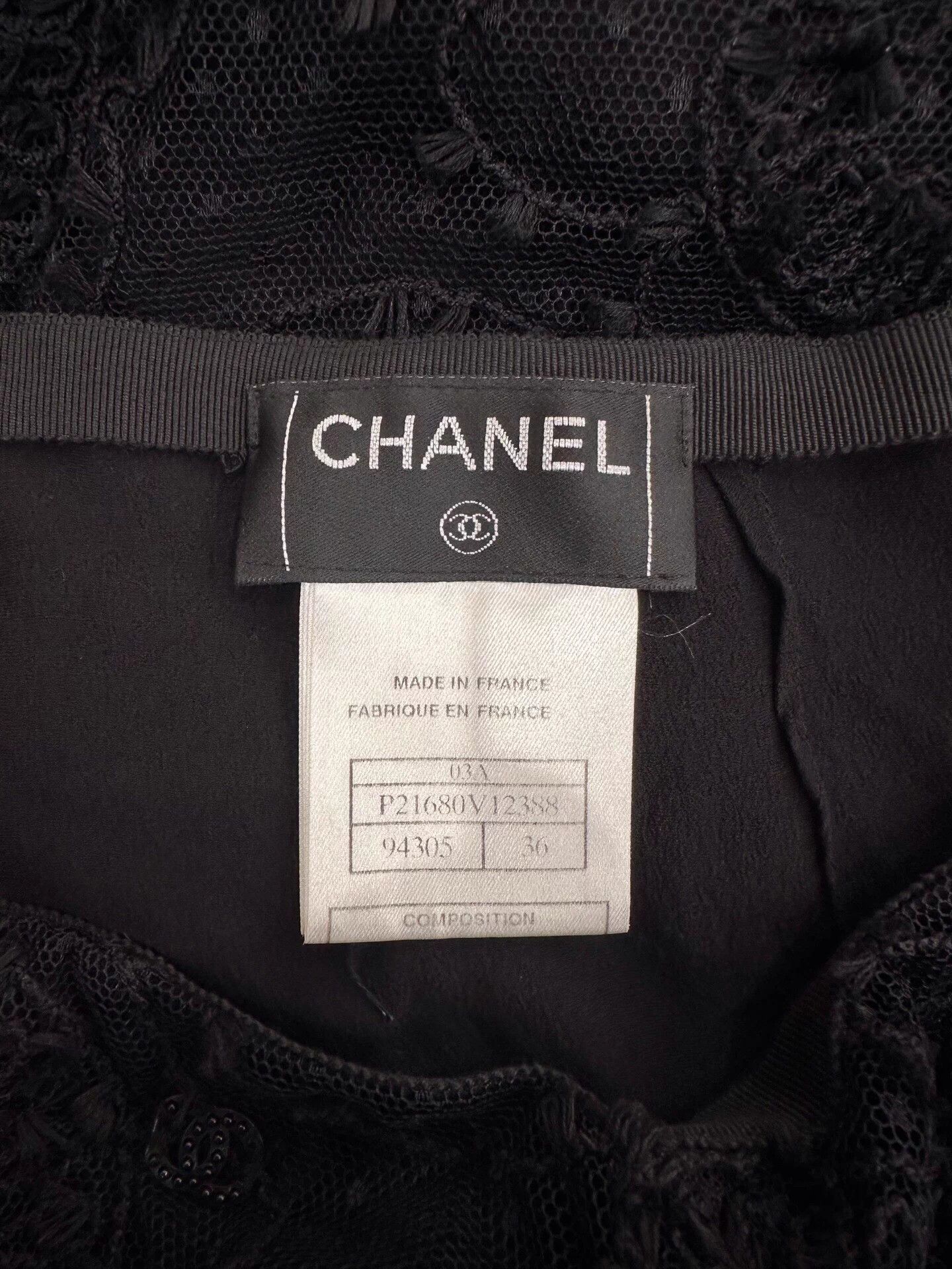 Chanel Chanel Camellia Embroidered Black Skirt 36 Size 26" / US 2 / IT 38 - 4 Thumbnail