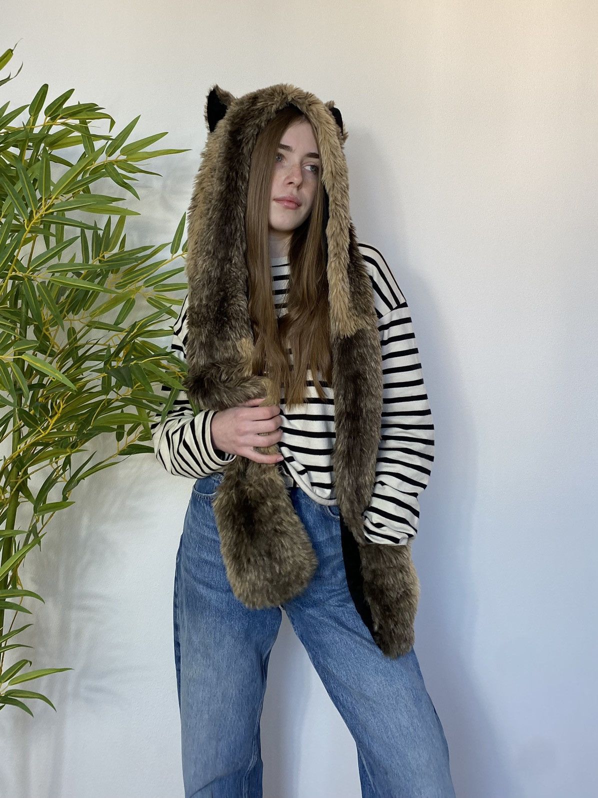 Vintage VINTAGE BEAR FLUFFY FUR MOHAIR TEDDY USHANKA AVIATOR HAT Size ONE SIZE - 1 Thumbnail