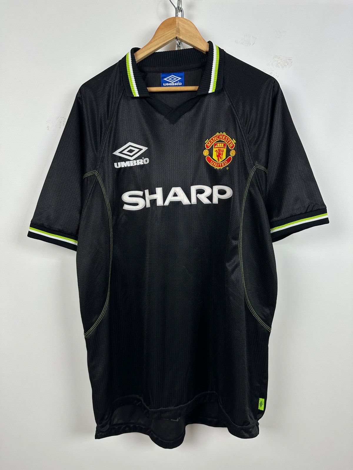 Umbro 1998-99 Umbro Manchester United Third Kit Soccer Jersey Size US XL / EU 56 / 4 - 1 Thumbnail