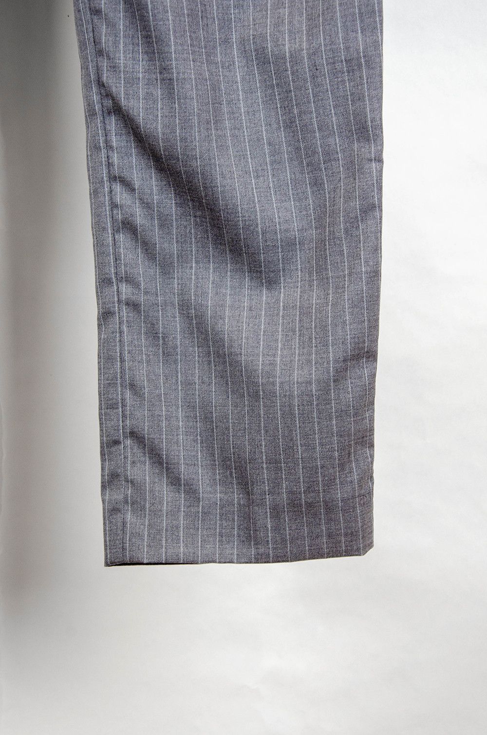 Brunello Cucinelli Gunex Grey Pinstripe Virgin Wool Pleated Trousers IT 40 Size 27" / US 4 / IT 40 - 6 Thumbnail