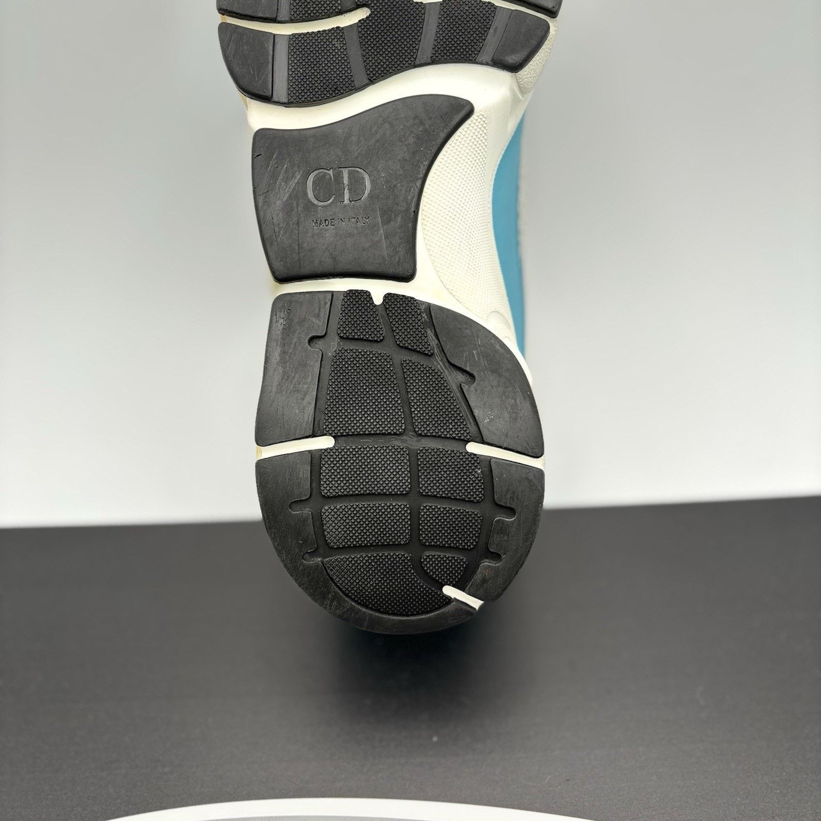 Dior Dior B22 ‘ White Blue ’ | GREAT CONDITION! Size US 12 / EU 45 - 9 Thumbnail