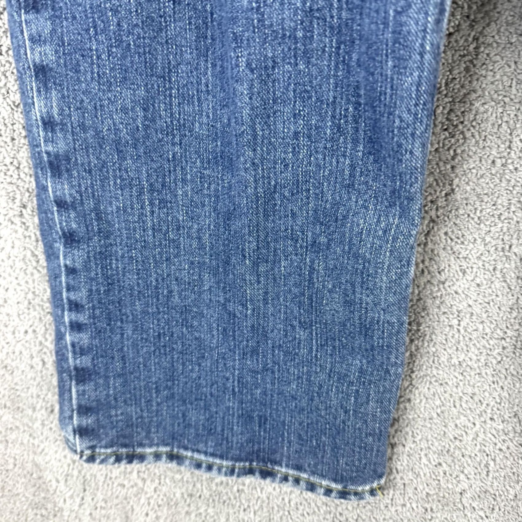 CO Roebuck & Co Jeans Mens 38x34 Blue Relaxed Straight Denim Medium Wash Jeans Size US 38 / EU 54 - 5 Thumbnail