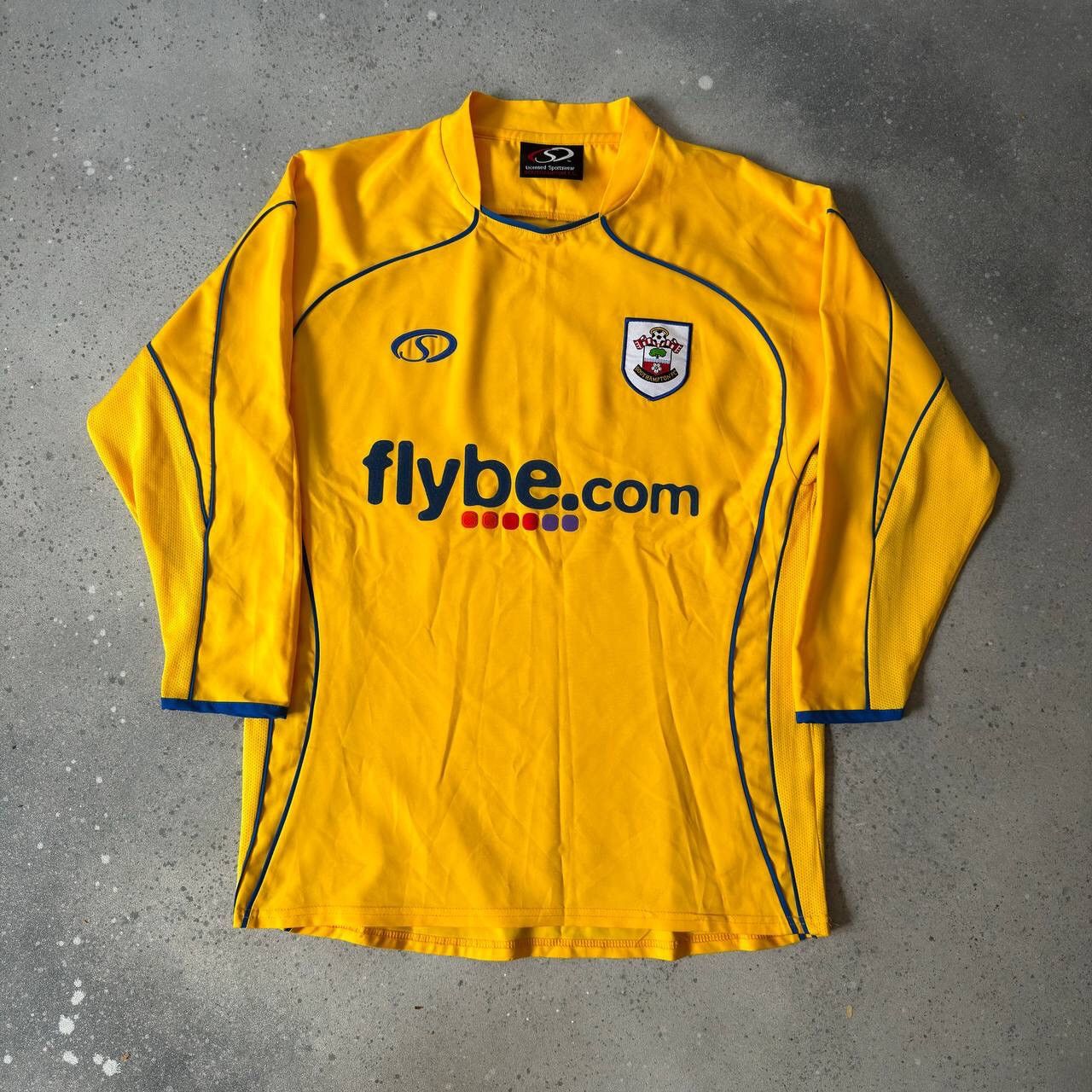 Vintage 2007/2008 FC Southampton Away Retro Jersey / Football Shirt Size US S / EU 44-46 / 1 - 1 Thumbnail