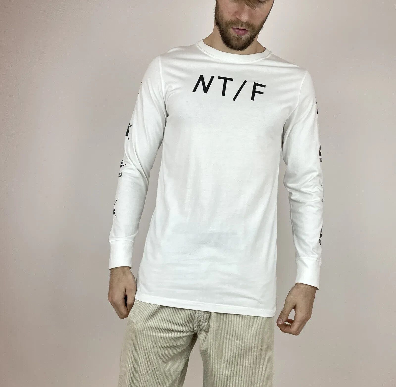 Nike Nike NTF NT/F TRACK & FIELD Long Sleeve White Shirt Mens Size US L / EU 52-54 / 3 - 4 Thumbnail