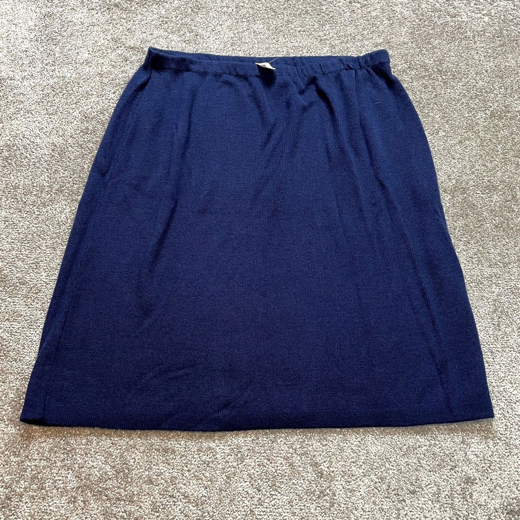 Vintage Unbranded Heavyweigt Skirt Womens 3X Blue Stretch A Line Vintage Knee Length Nylon Acrylic Knit Plus Size Ladies 3X Skirt Womens Stretch Vintage 90s? Size 40" / US 18 - 2 Thumbnail