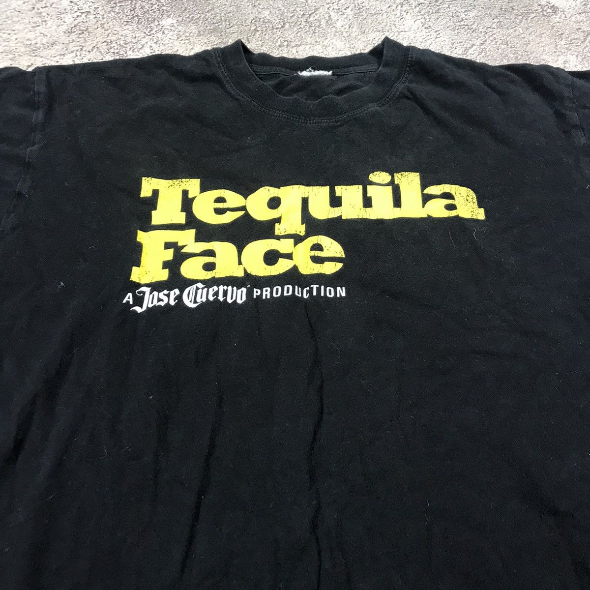 Vintage Vintage Y2K Graphic Tee Tequila Face Slogan Streetwear L Size US L / EU 52-54 / 3 - 3 Thumbnail