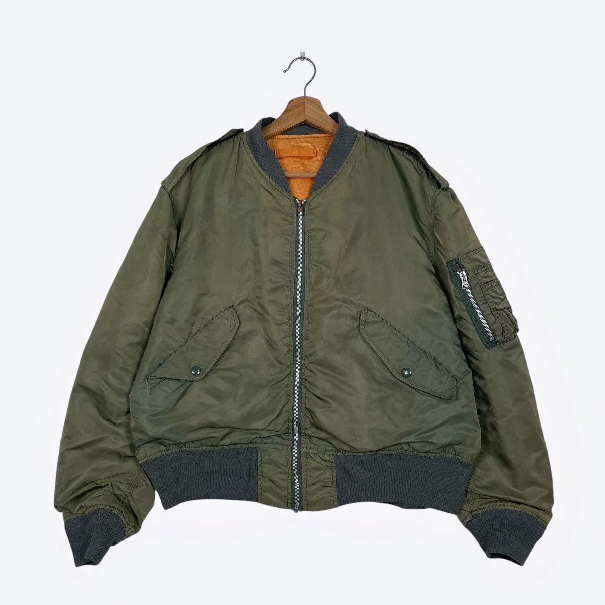 Alpha Industries Vintage 70S Alpha Industries USAF L-2B Flight Jacket Size US L / EU 52-54 / 3 - 1 Thumbnail