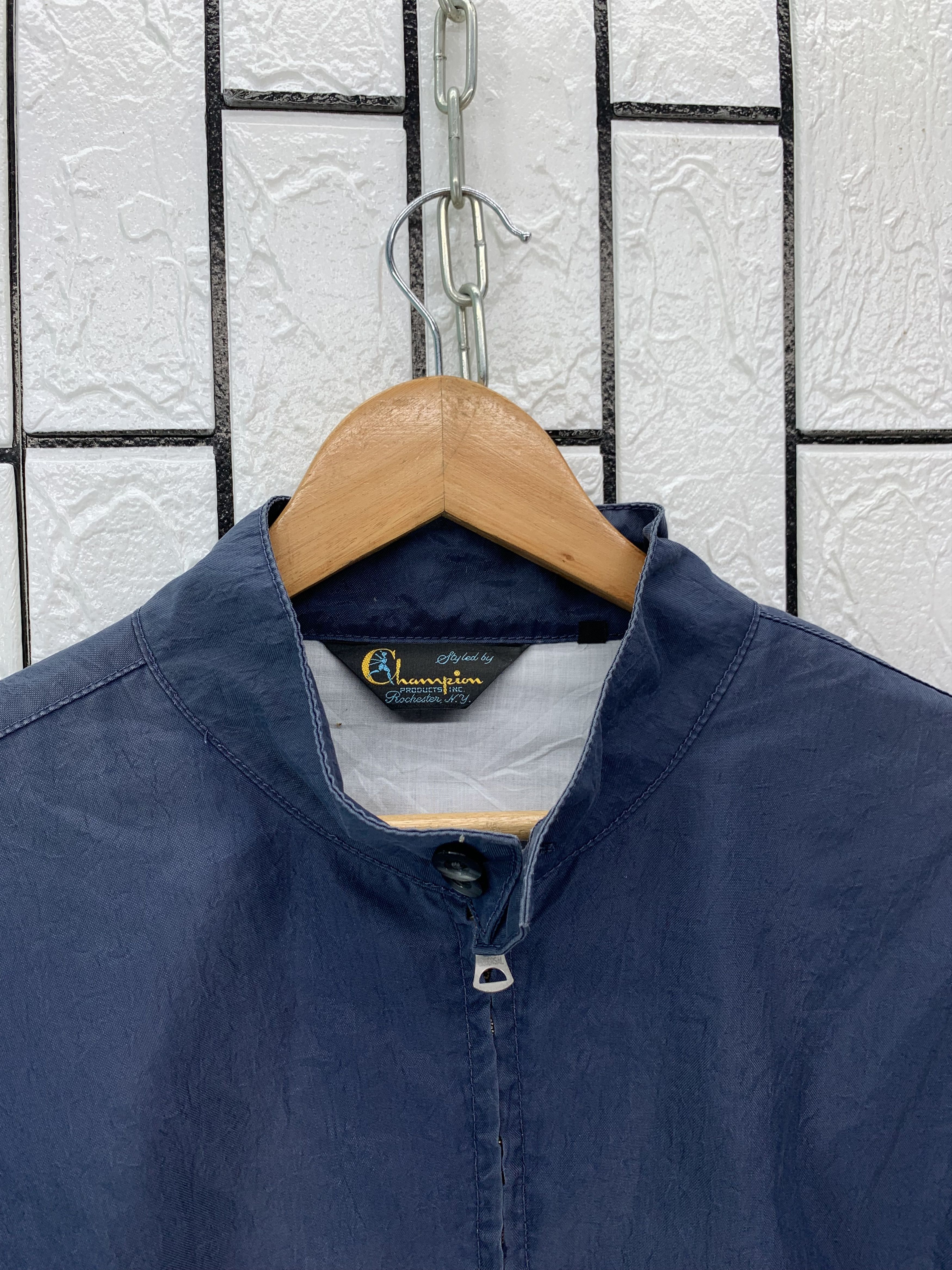 Champion × Vintage Vintage champion faded blue Size US M / EU 48-50 / 2 - 4 Thumbnail