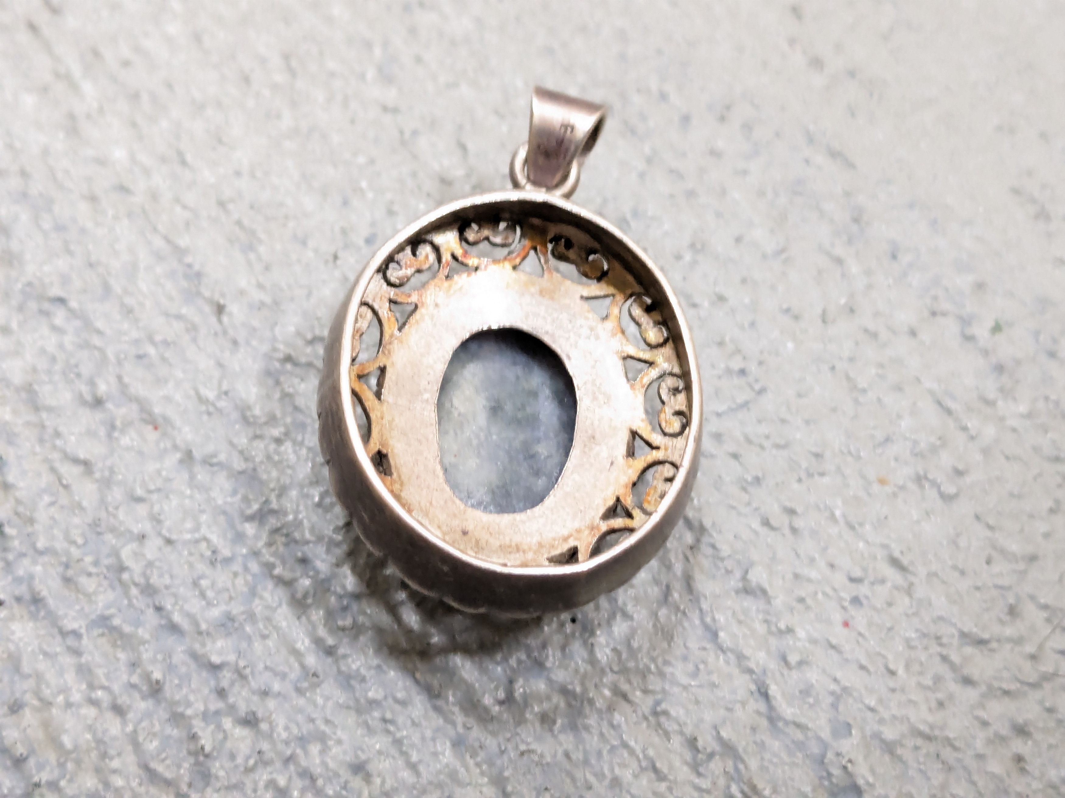 Jewelry × Vintage Sterling Silver Pendant Quartz Oval Modern Size ONE SIZE - 8 Thumbnail