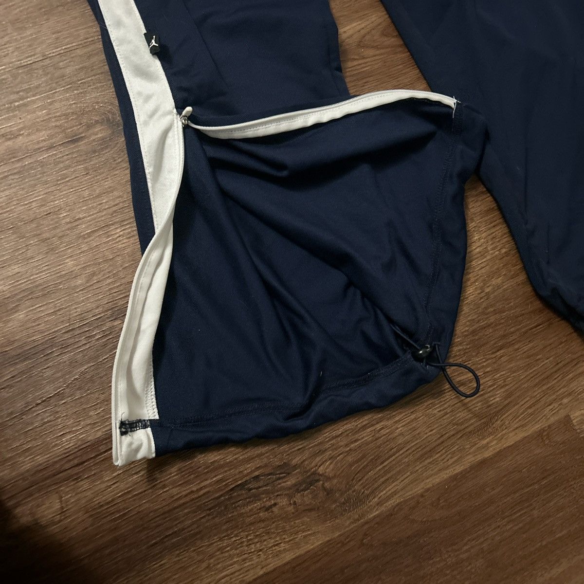 Jordan Brand × Nike Vintage baggy Air Jordan logo sweats Size US 32 / EU 48 - 4 Thumbnail