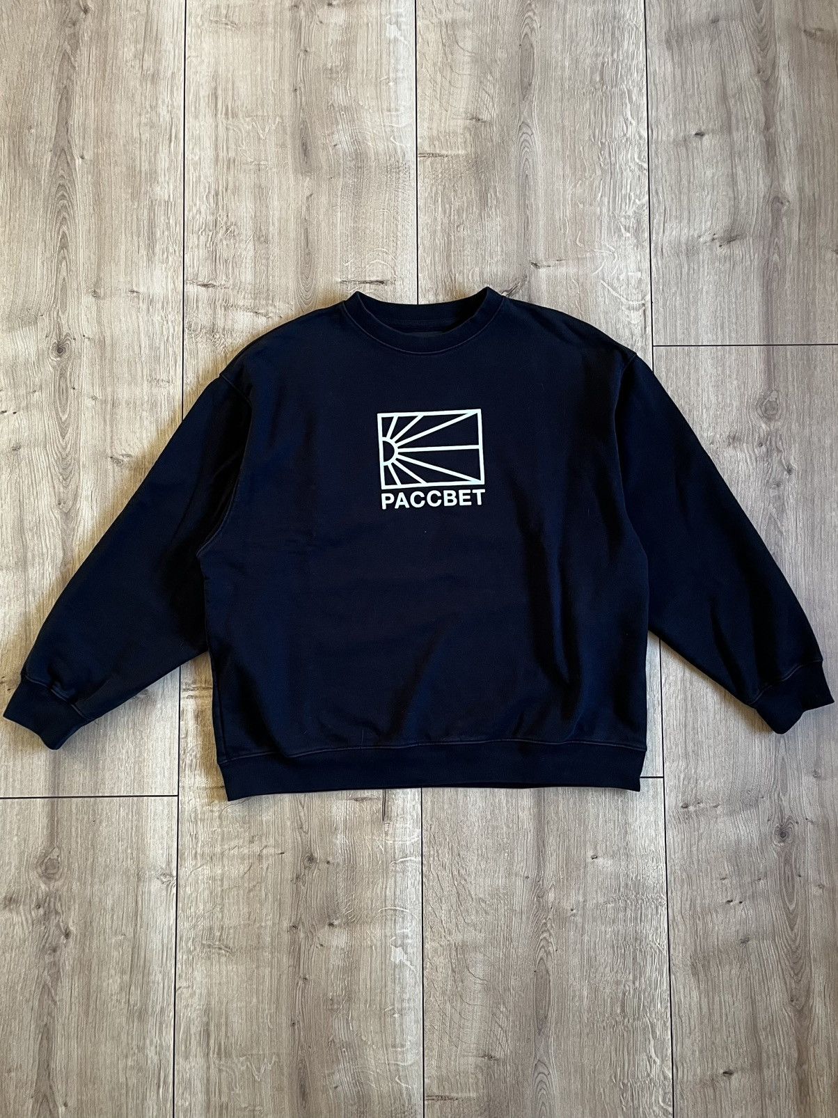 PACCBET Rassvet Big Logo crewneck Size US XL / EU 56 / 4 - 1 Thumbnail
