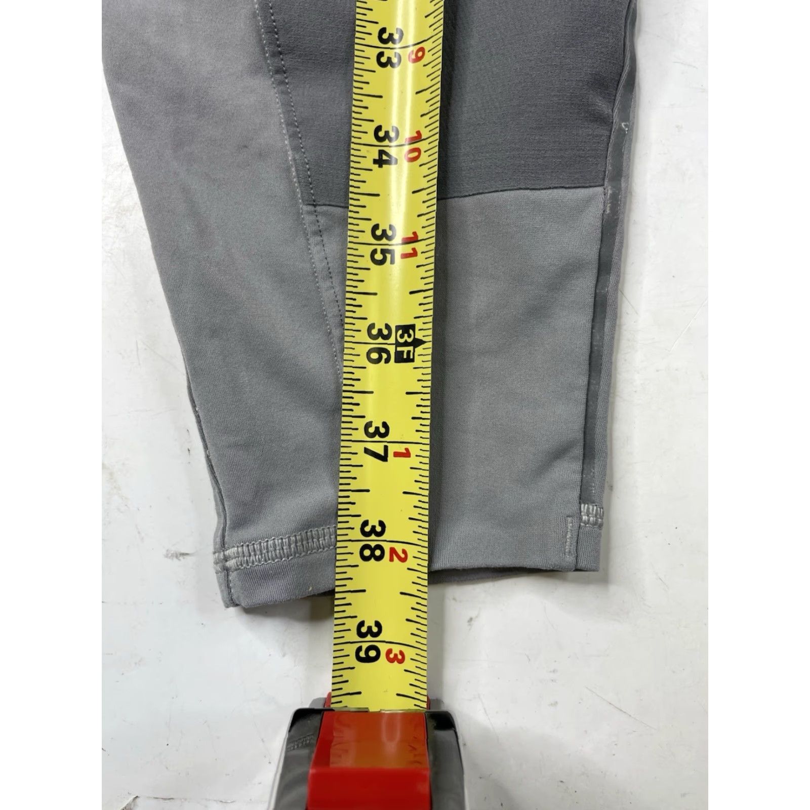 Lululemon Lululemon Men's Switch Up Pant 28.5" Asphalt Grey / Light Cast Size Medium Jogger Slim Straight Pant Athletic Regular Mens Size US 31 - 4 Thumbnail