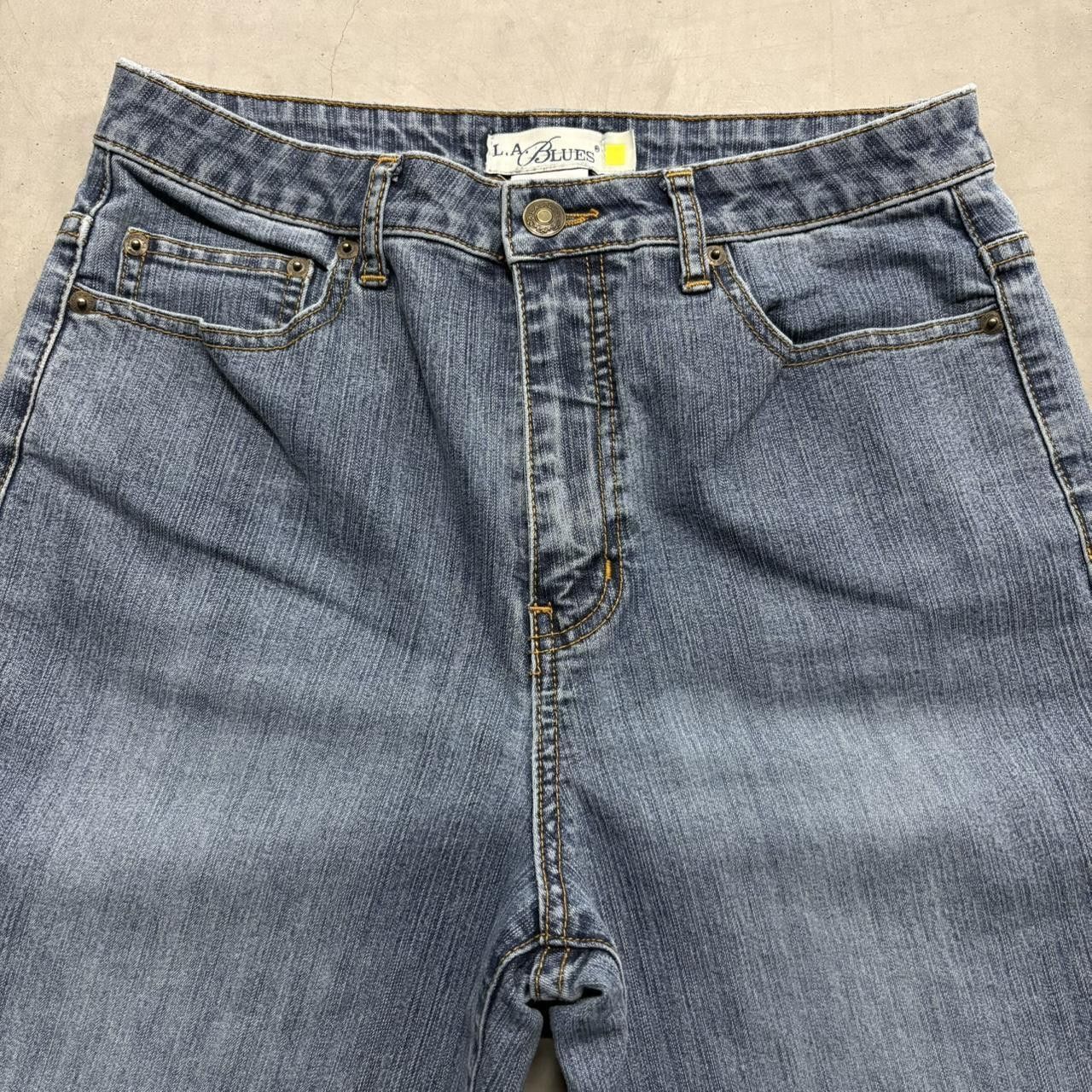 Vintage Crazy Vintage Y2K/2000s Baggy L.A Blues Grunge Medium Blue Wash Denim Jeans! Size US 28 / EU 44 - 2 Thumbnail