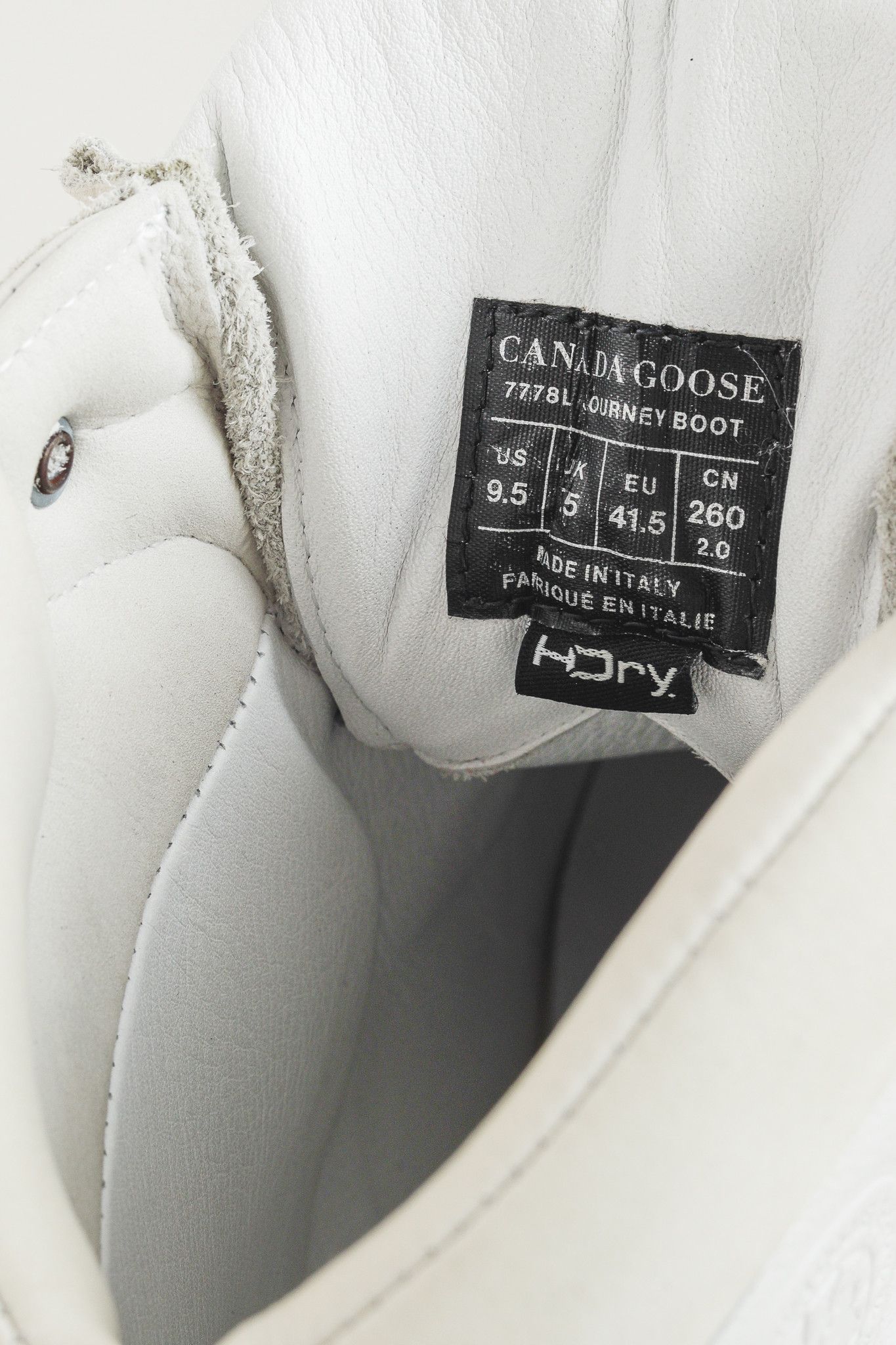 Canada Goose Canada Goose Journey White and Beige Leather Lug Ankle Boots Size US 9.5 / IT 39.5 - 10 Thumbnail
