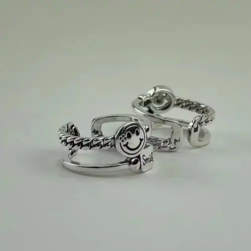 Ring Of Fire Sterling Silver Chain Smiley Ring Size ONE SIZE - 2 Thumbnail