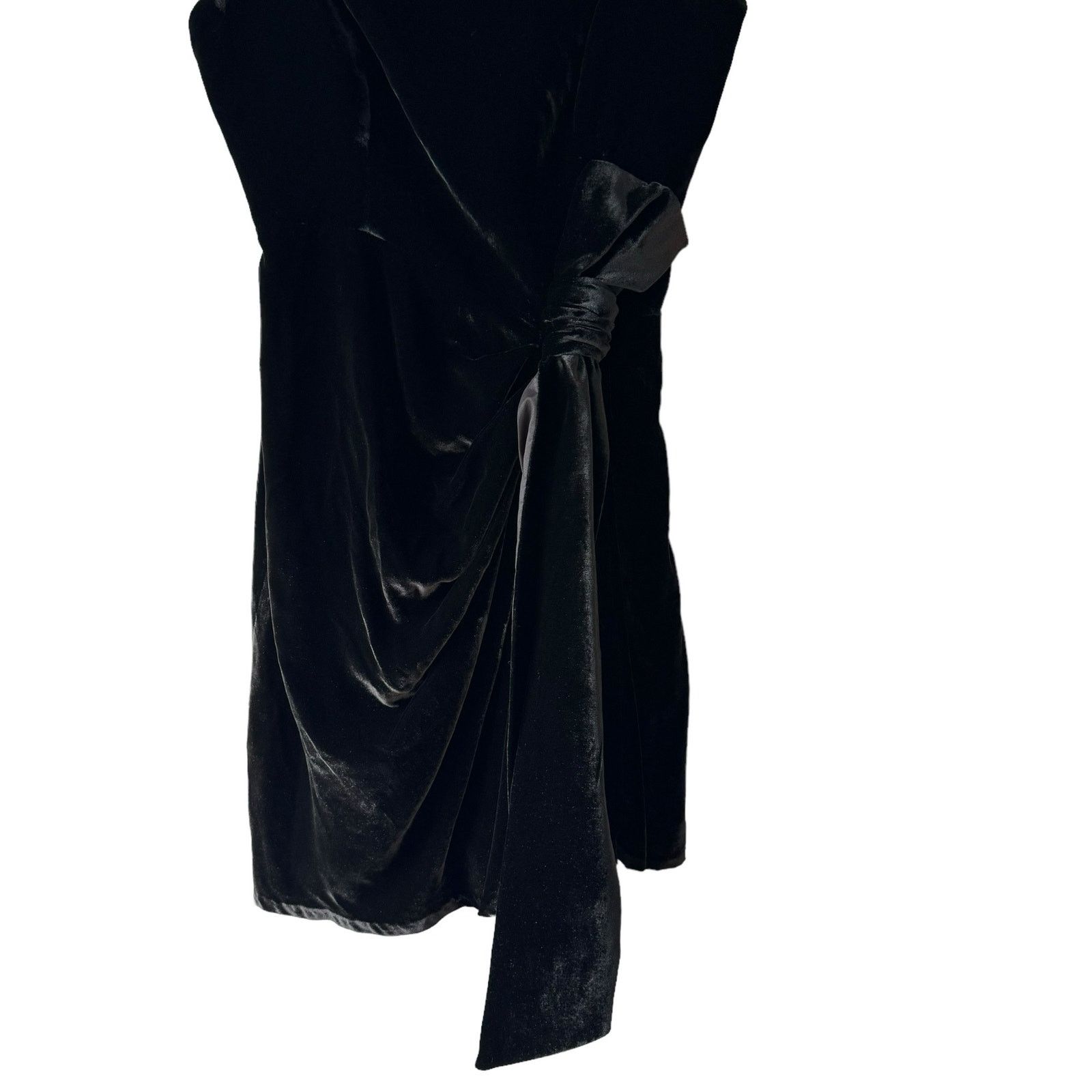 Cinq a Sept Cinq à Sept Kiki Velvet Mini Dress Size 4 NWT Size S / US 4 / IT 40 - 6 Thumbnail