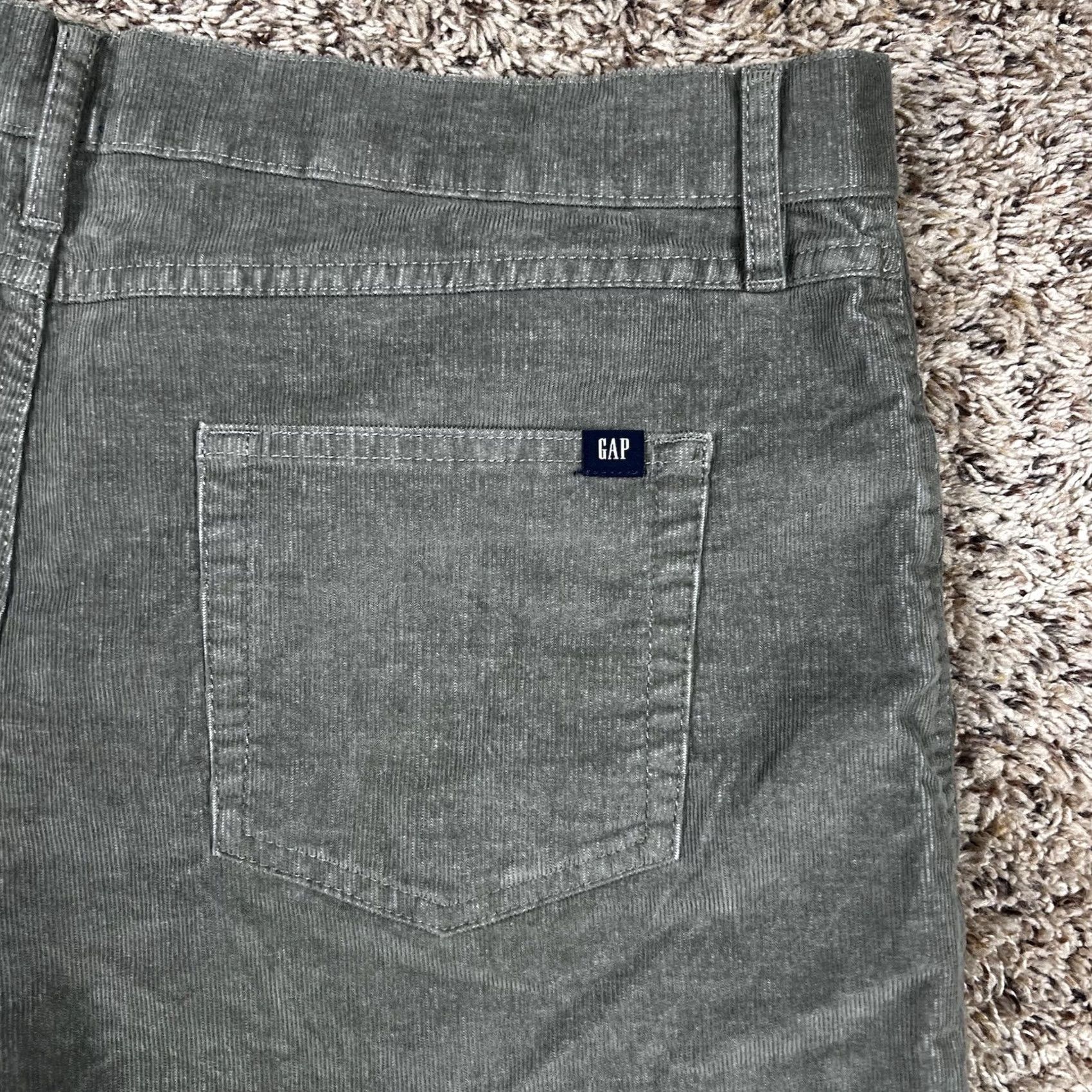Gap Gap Shorts Women 12 Corduroy Midi Cut Off Cotton Stretch Mid Rise Dark Green Size 34" / US 12 / IT 48 - 4 Thumbnail
