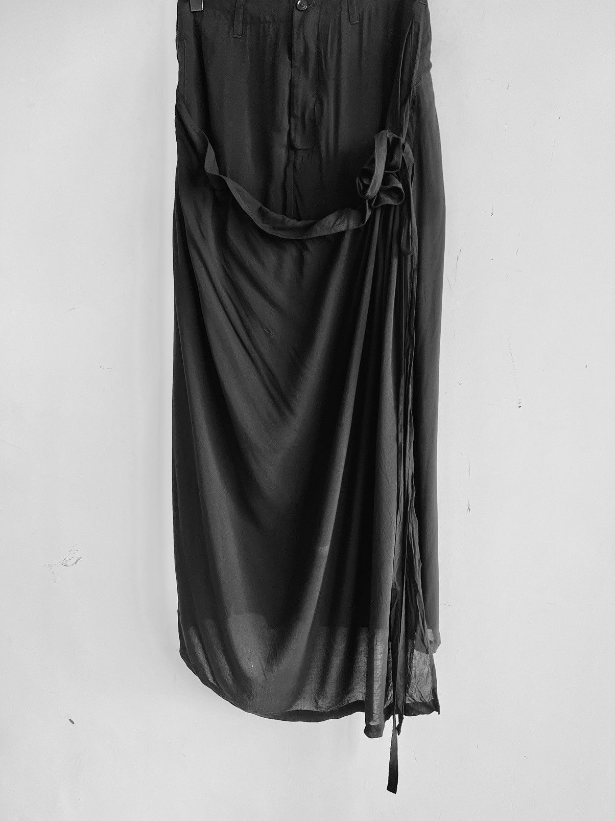 Yohji Yamamoto Yohji Yamamoto Pour Homme - Rayon Front Gathered Skirt Size US 30 / EU 46 - 3 Thumbnail
