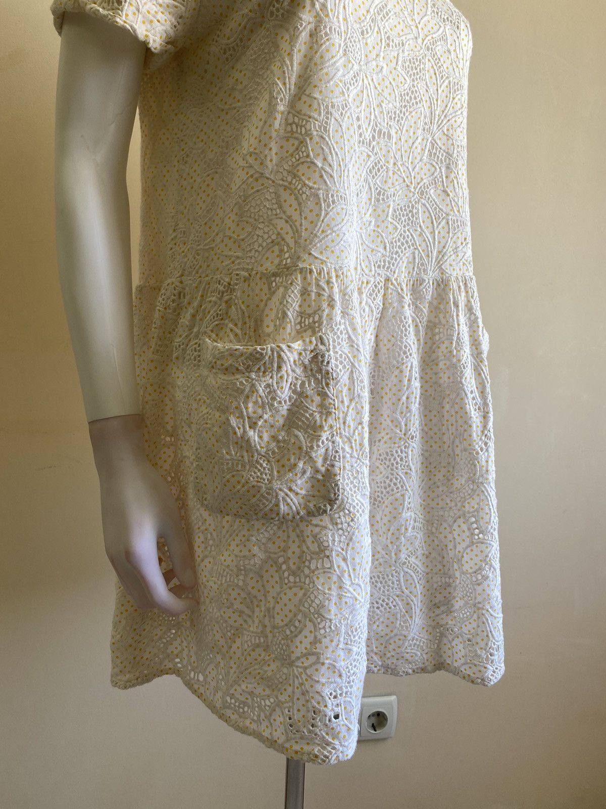 Sezane Sezane Embroidered Floral Ivory Polka Dot Mini Dress Size XS / US 0-2 / IT 36-38 - 5 Thumbnail