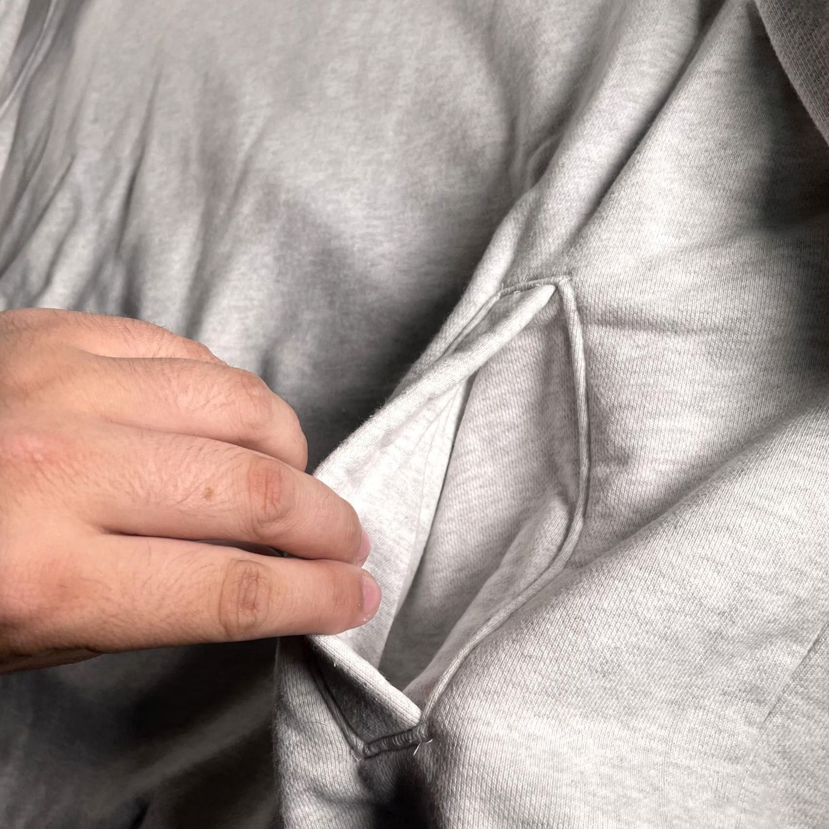 Champion Champion Pullover 2XL Gray Green V-Neck Pockets Striped Cuffs Reverse Weave Mens Size US XXL / EU 58 / 5 - 4 Thumbnail