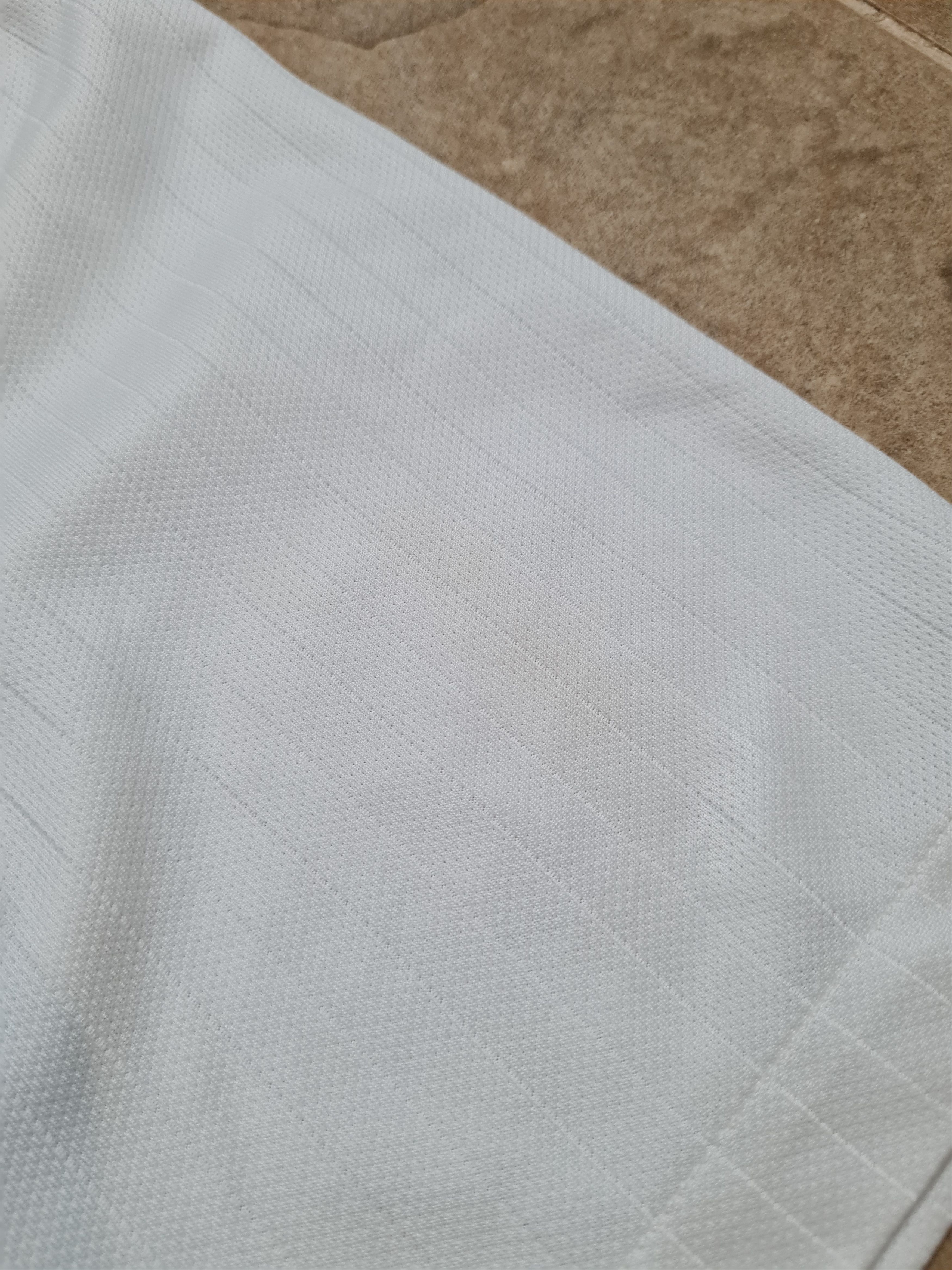 Nike Shirt England Home football jersey 2014/2016 Nike 588101-105 Size US L / EU 52-54 / 3 - 16 Thumbnail