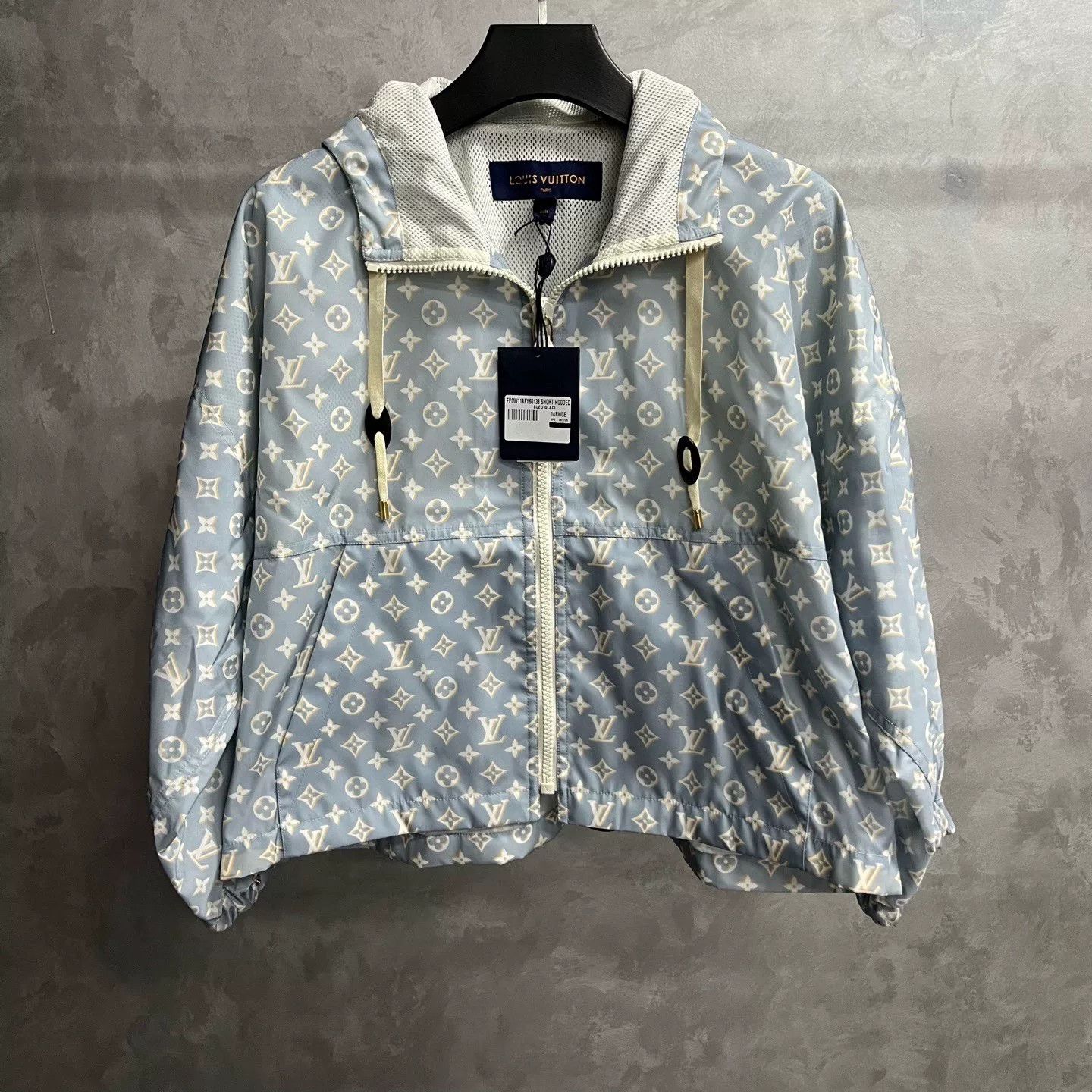 Louis Vuitton Louis Vuitton Retro Blue Jacket XS Women Size XS / US 0-2 / IT 36-38 - 1 Thumbnail