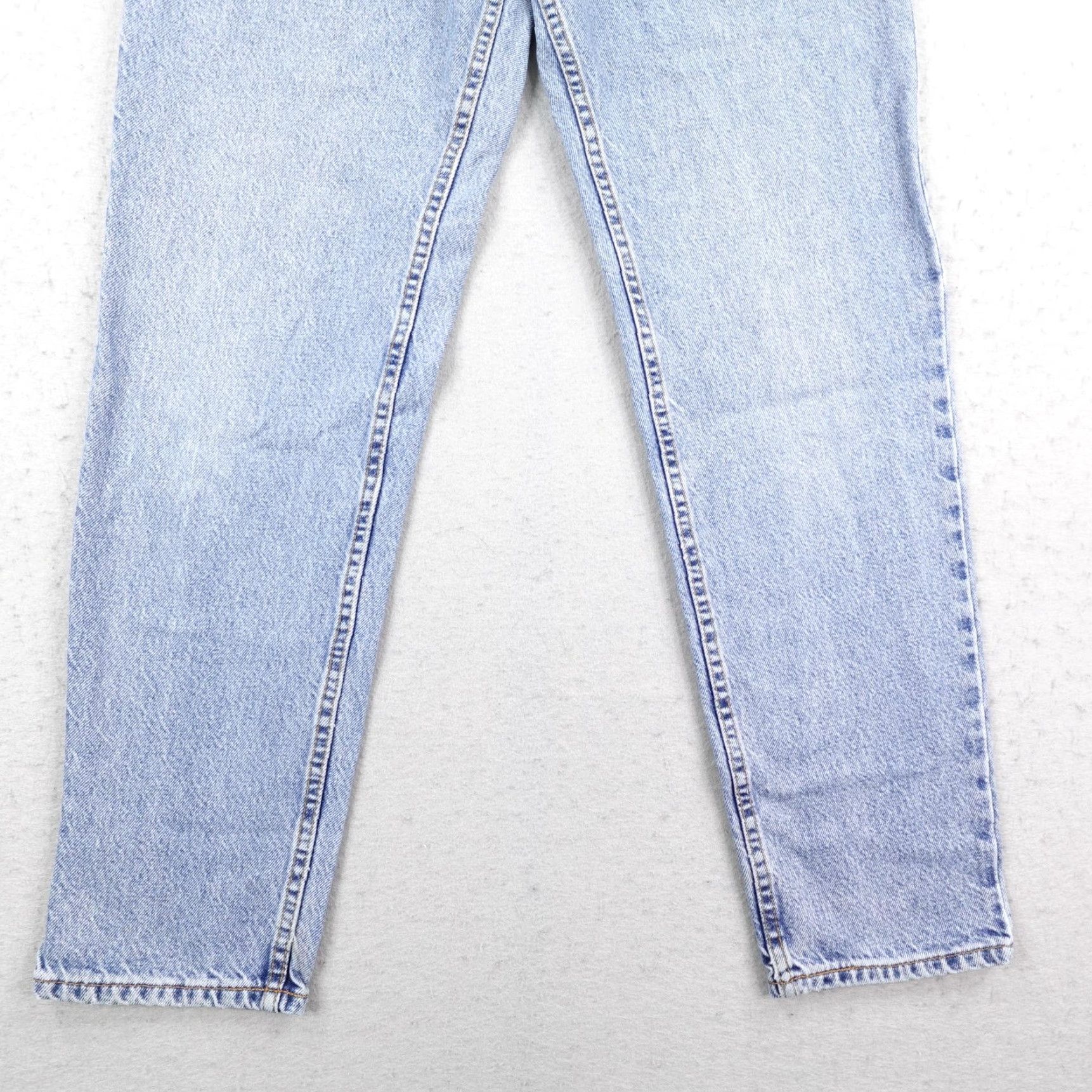 Levi's VINTAGE Levi's Jeans Womens 951 Relaxed Tapered Light Wash 12 Tall Denim 100% Cotton USA 90s Womens Size 34" / US 12 / IT 48 - 3 Thumbnail