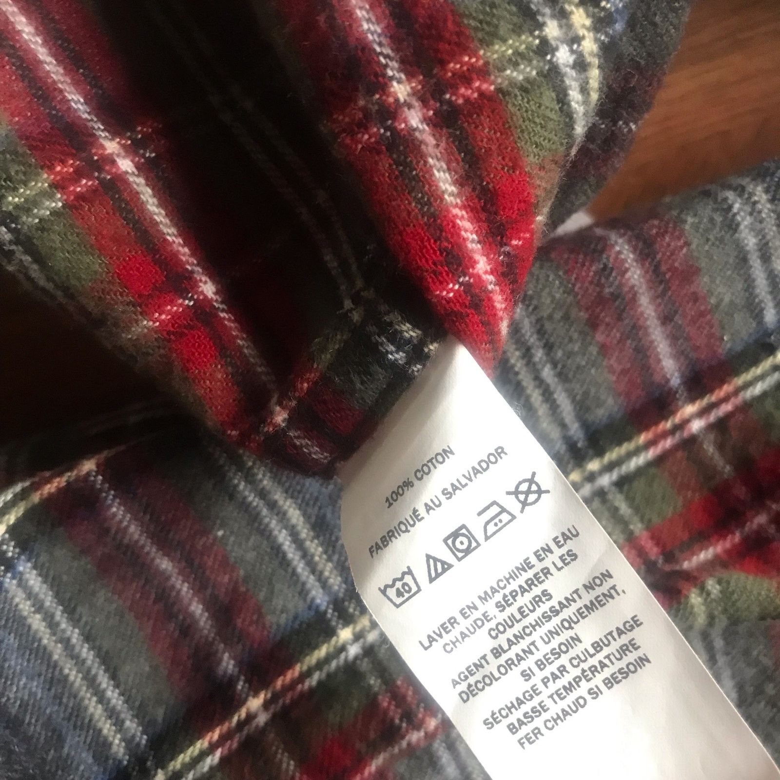 L.L. Bean L.L. Bean Flannel Plaid Gray Red Button Down Size L Tall Size US L / EU 52-54 / 3 - 7 Thumbnail
