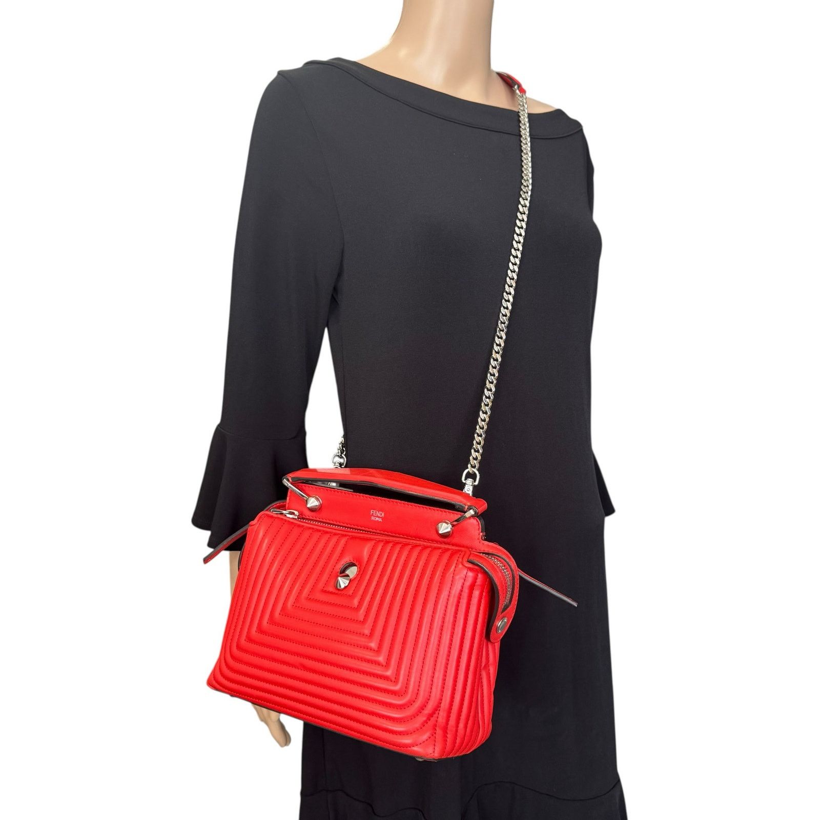 Fendi Fendi Dotcom Click Quilted Leather Shoulder Bag Size ONE SIZE - 3 Thumbnail