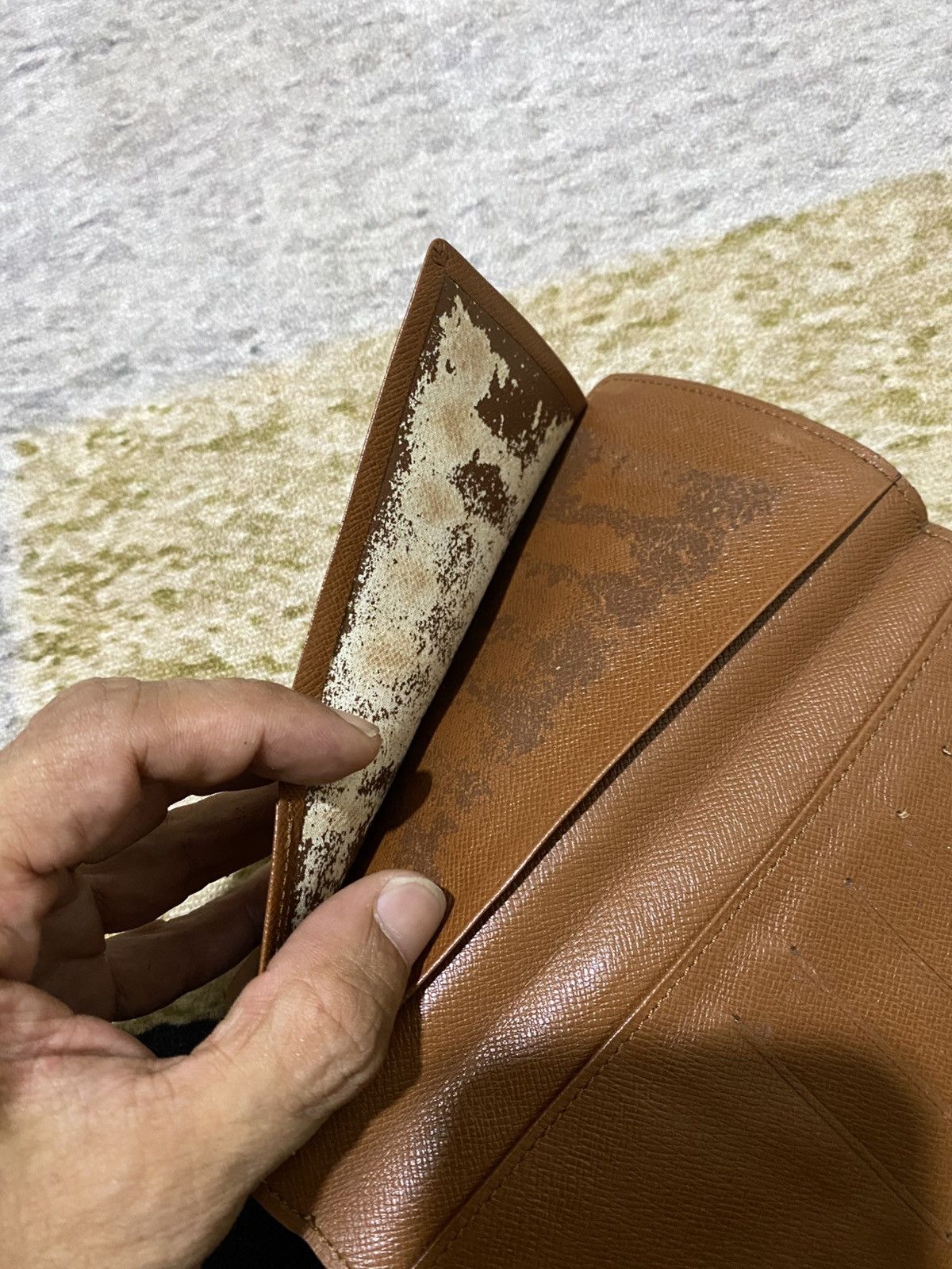 Louis Vuitton Vintage 90's Louis Vuitton Wallet Size ONE SIZE - 5 Thumbnail
