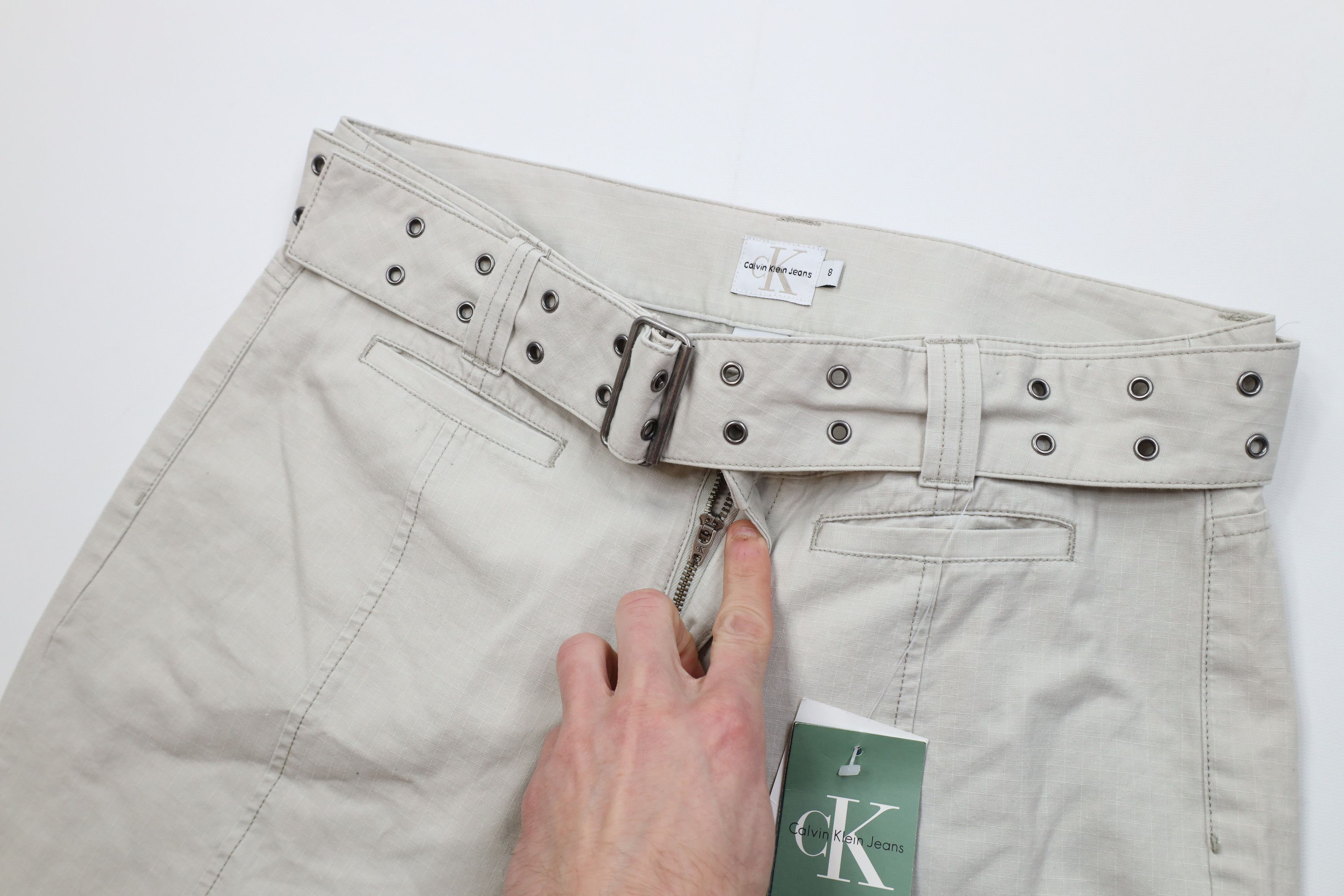 Calvin Klein Deadstock Vintage Y2K Calvin Klein Cropped Ripstop Pants Size 30" / US 8 / IT 44 - 6 Thumbnail