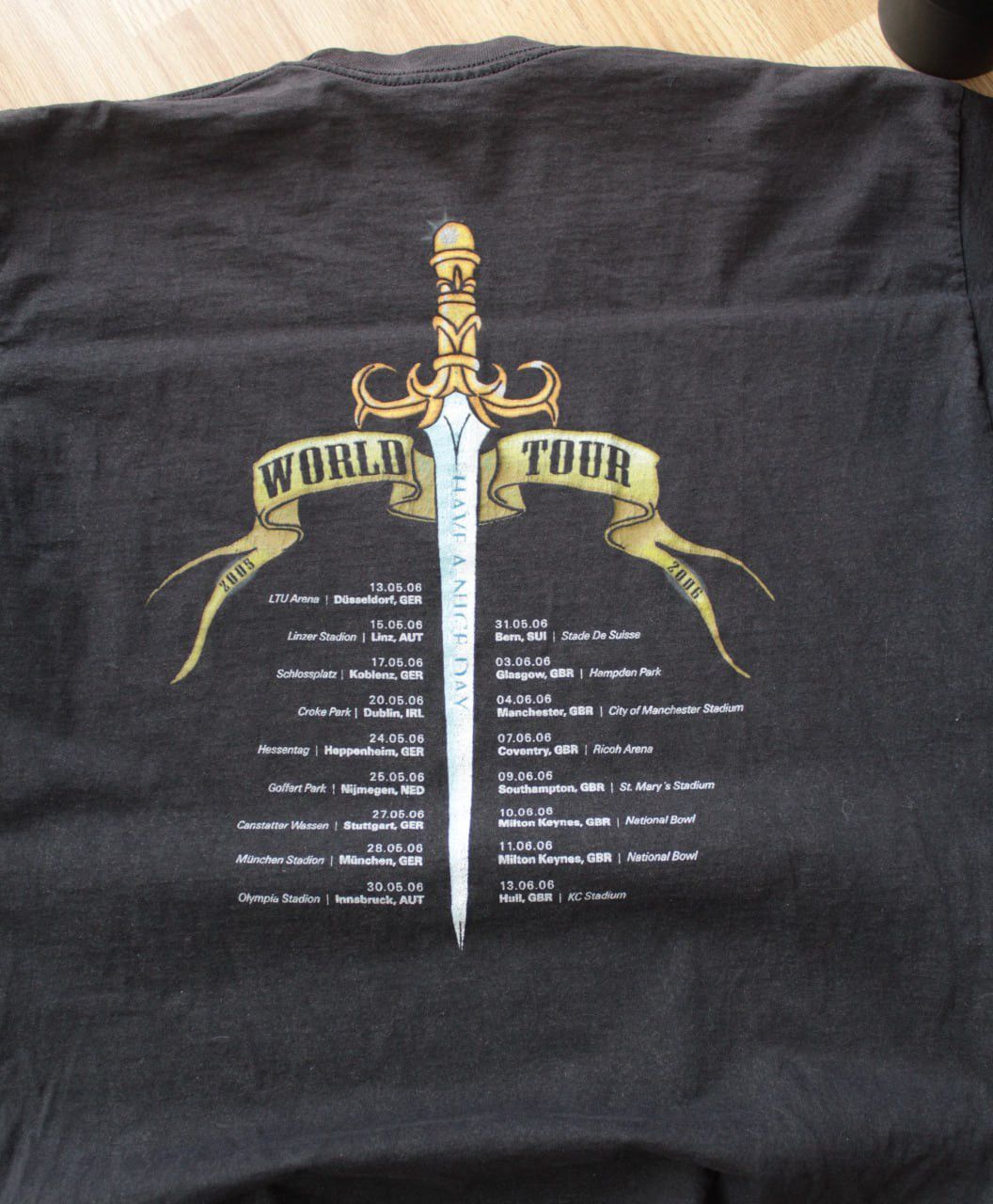 Band Tees 🔥 2006 Bon Jovi Have a Nice Day Tour T Shirt Vintage Faded Size US M / EU 48-50 / 2 - 4 Thumbnail