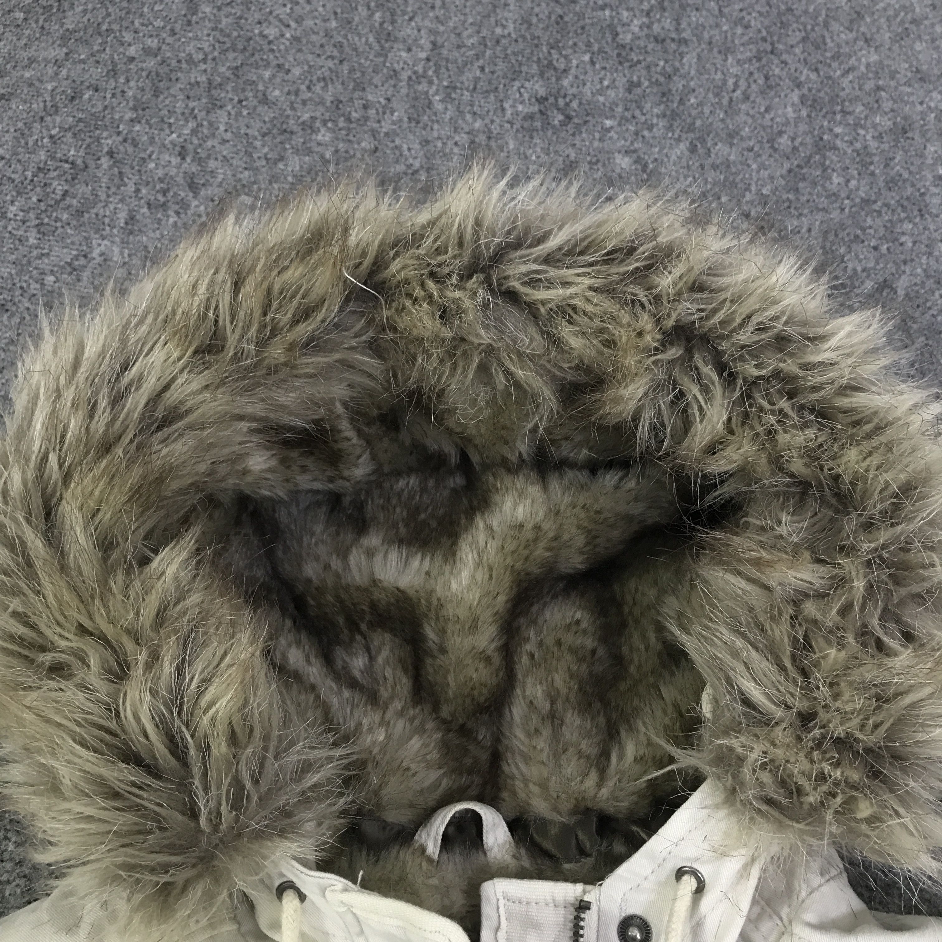 Abercrombie & Fitch abercrombie & fitch fur hoodie jacket K122B2 Size US S / EU 44-46 / 1 - 14 Thumbnail